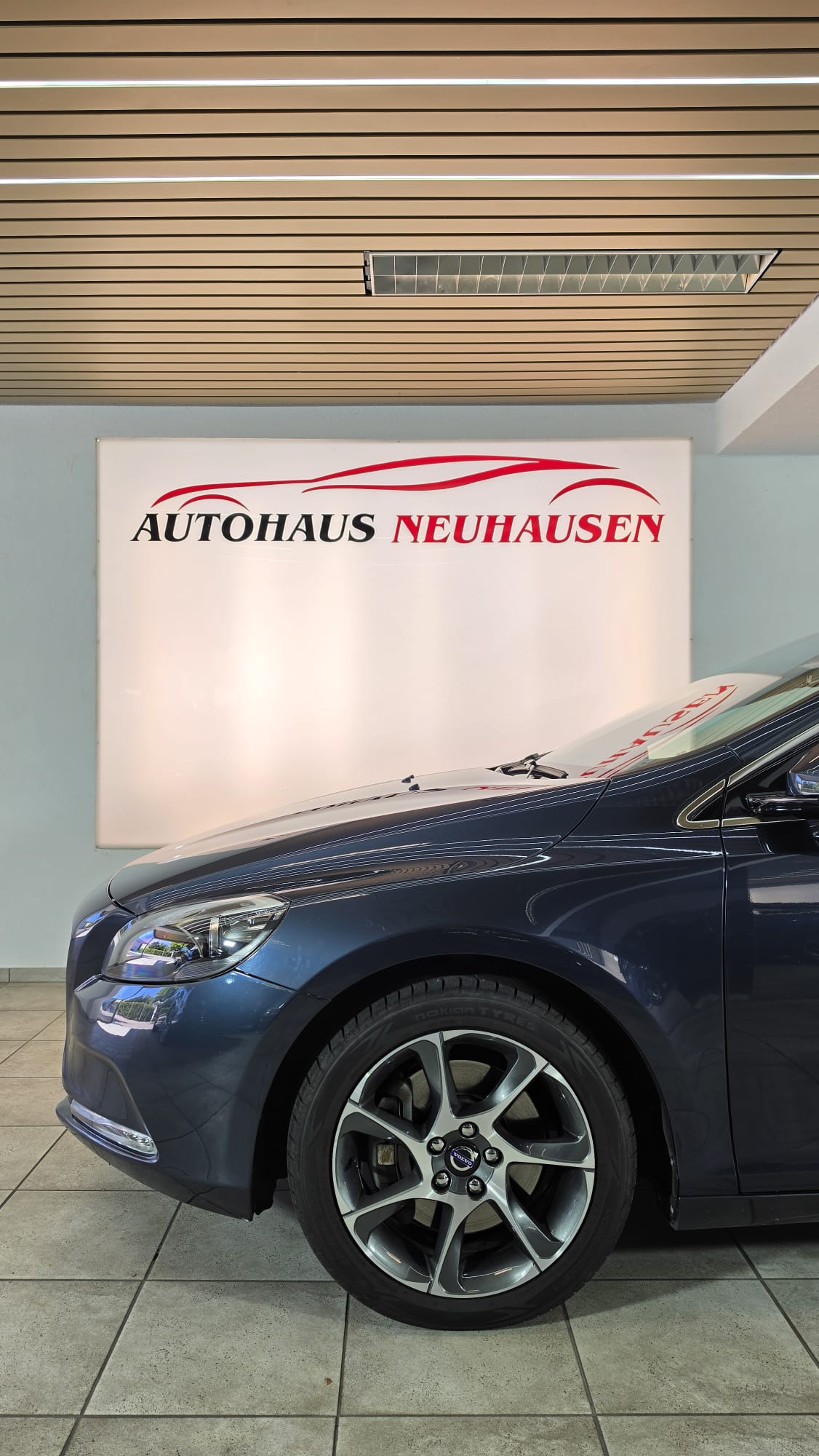 VOLVO V40 T3 OceanRace Geartronic, Schweizer Fahrzeug, Frisch ab MFK und Frisch ab Service-image-4