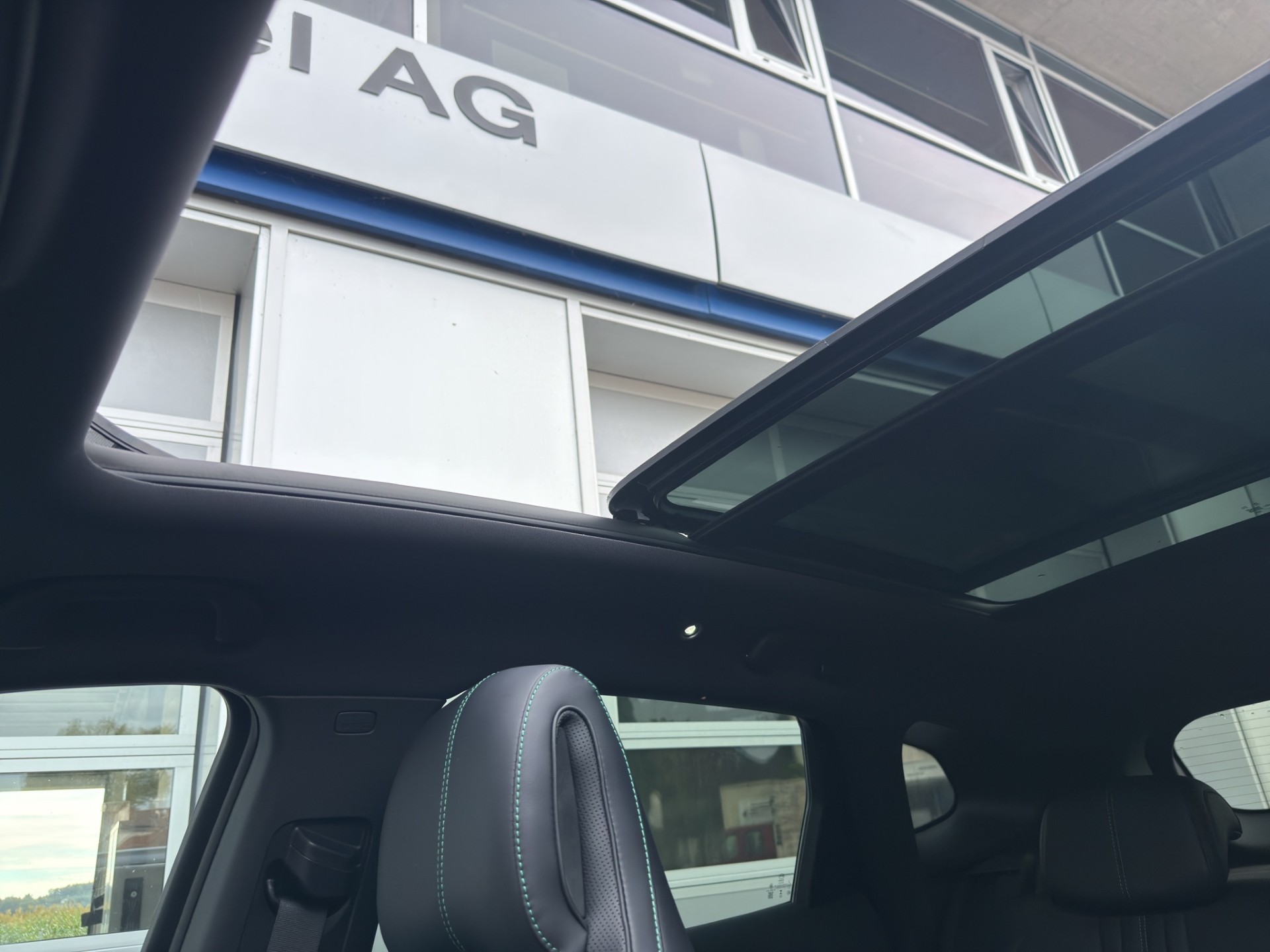 BYD Seal U DM-i Design AWD-image-14