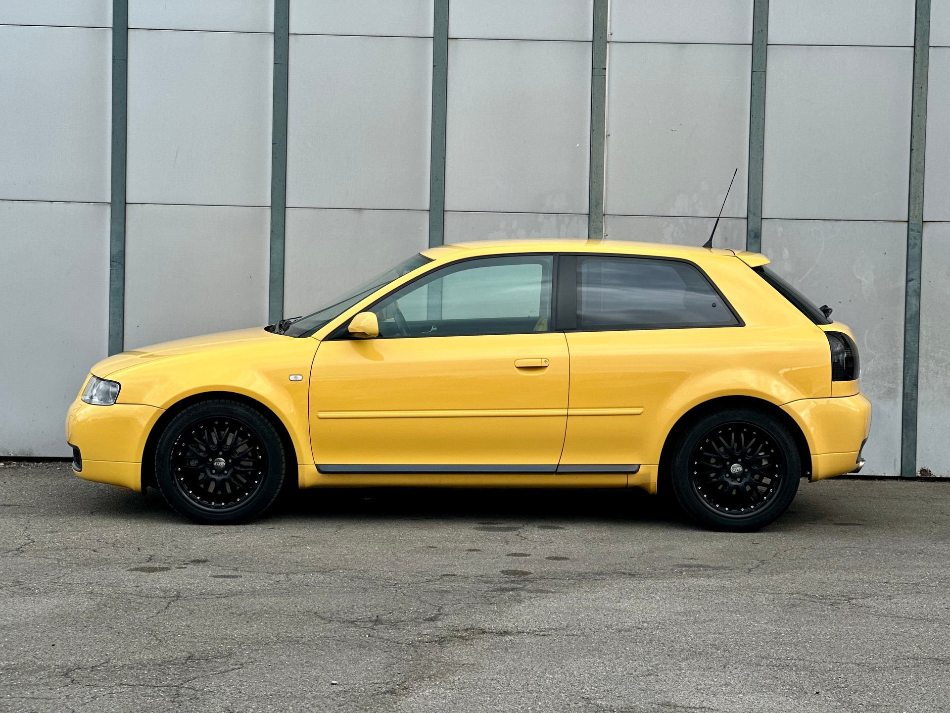 AUDI 1.8 20V Turbo 225 quattro-image-2