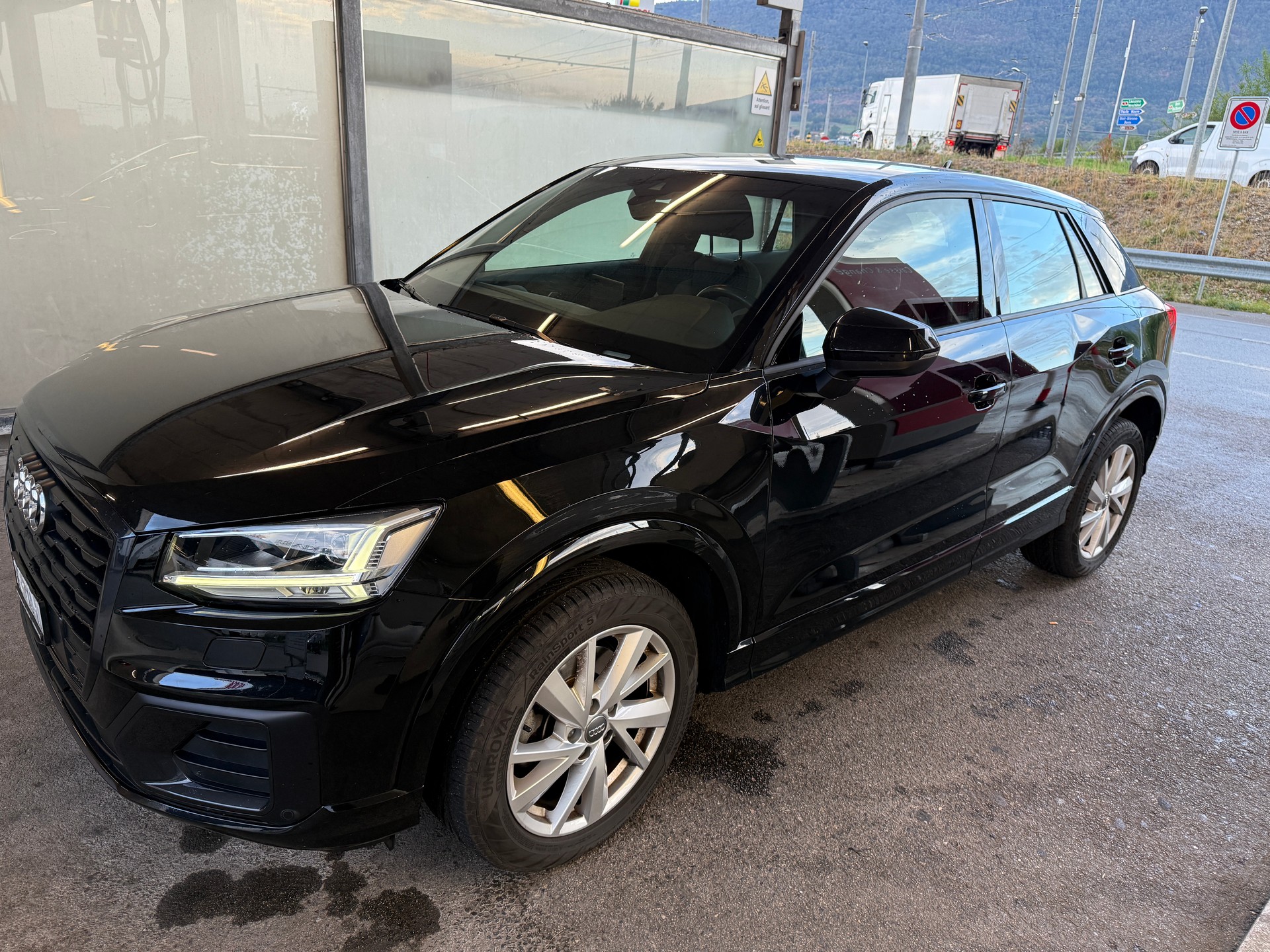 AUDI Q2 30 TFSI Sport S-tronic-image-1