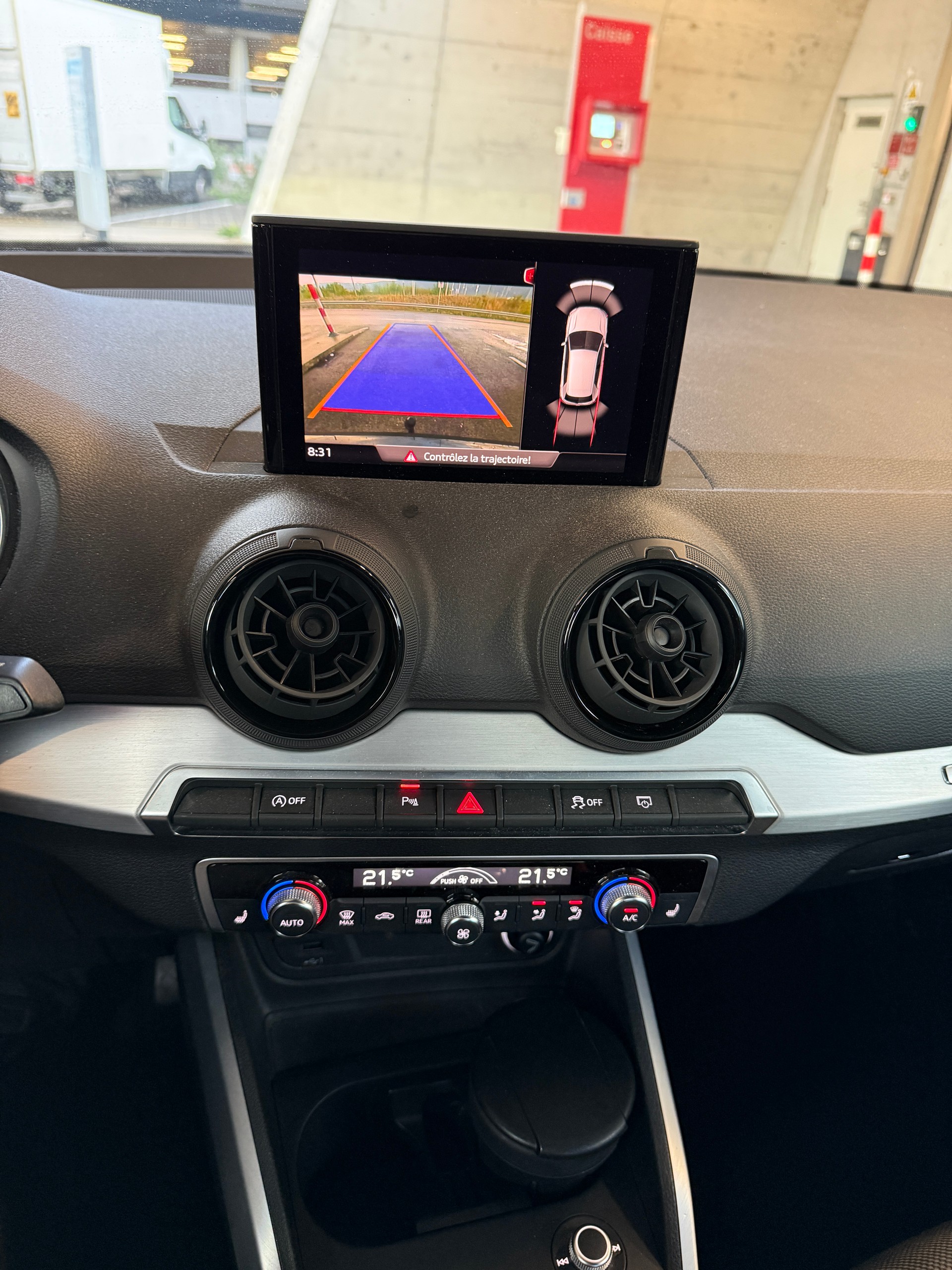 AUDI Q2 30 TFSI Sport S-tronic-image-10