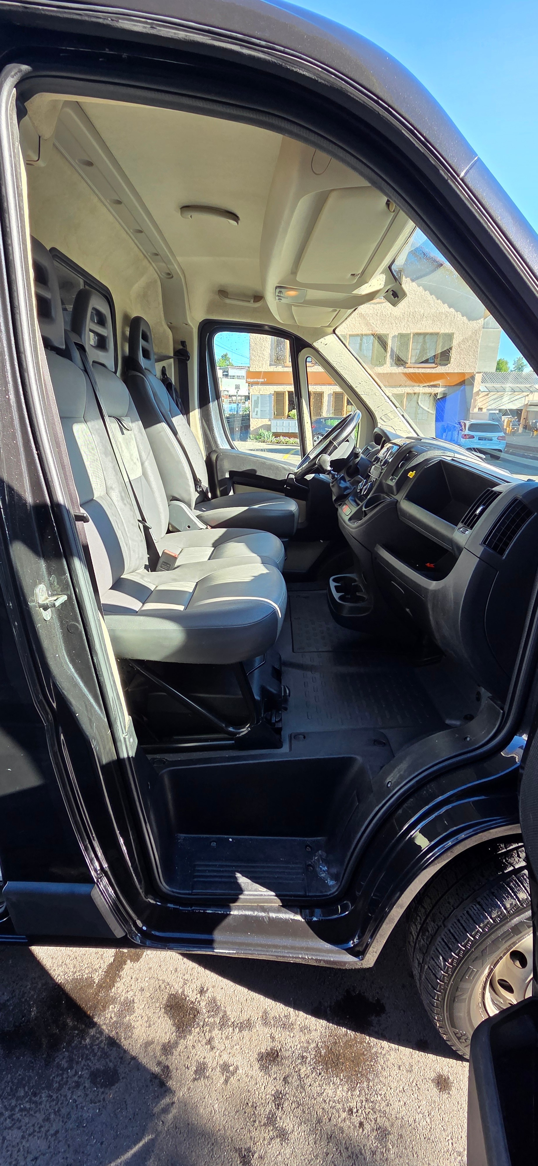 FIAT Ducato 30 2.3 MJ-image-4