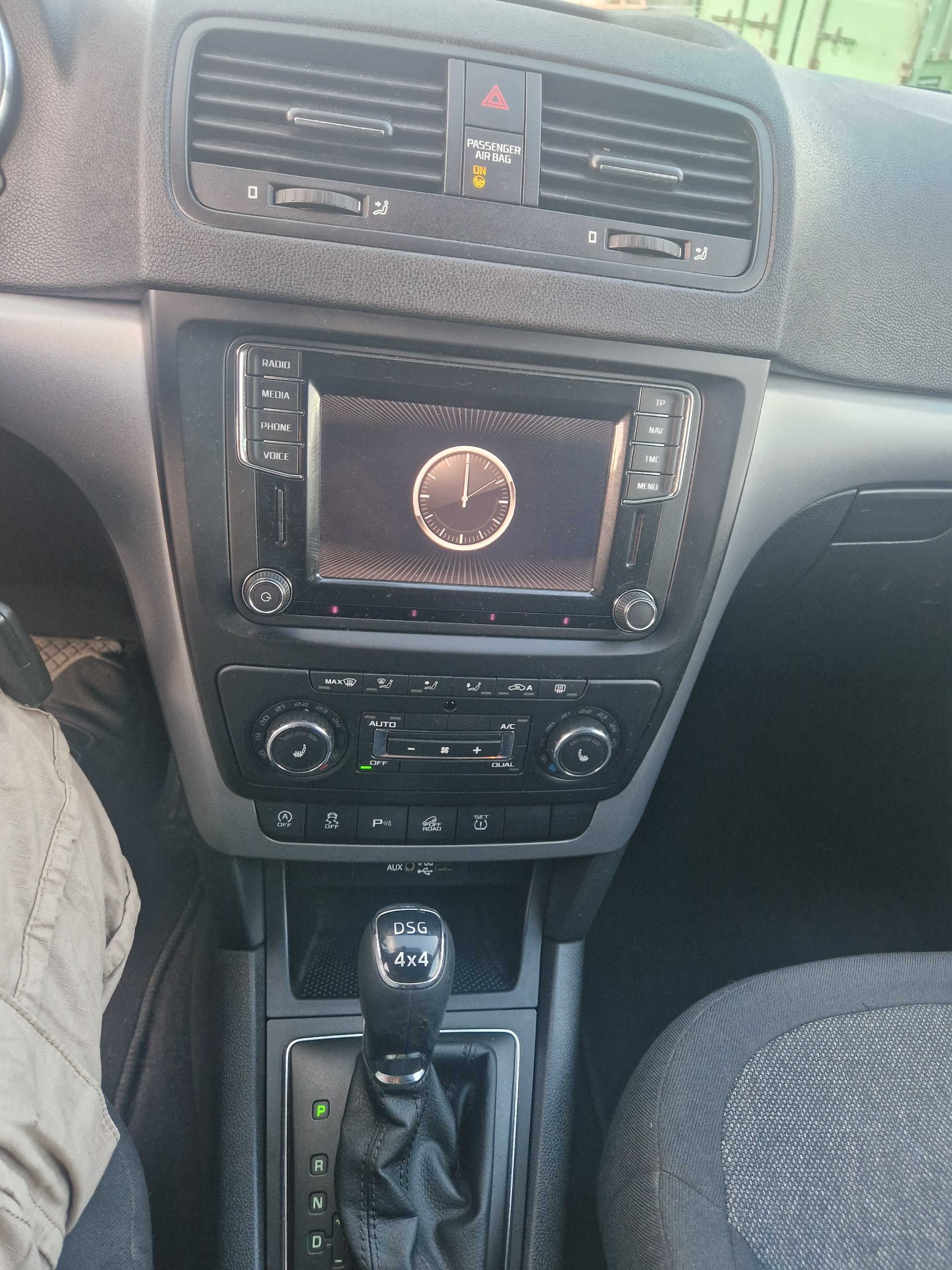 SKODA Yeti 2.0 TDI Outdoor Swiss Joy 4x4 DSG-image-8