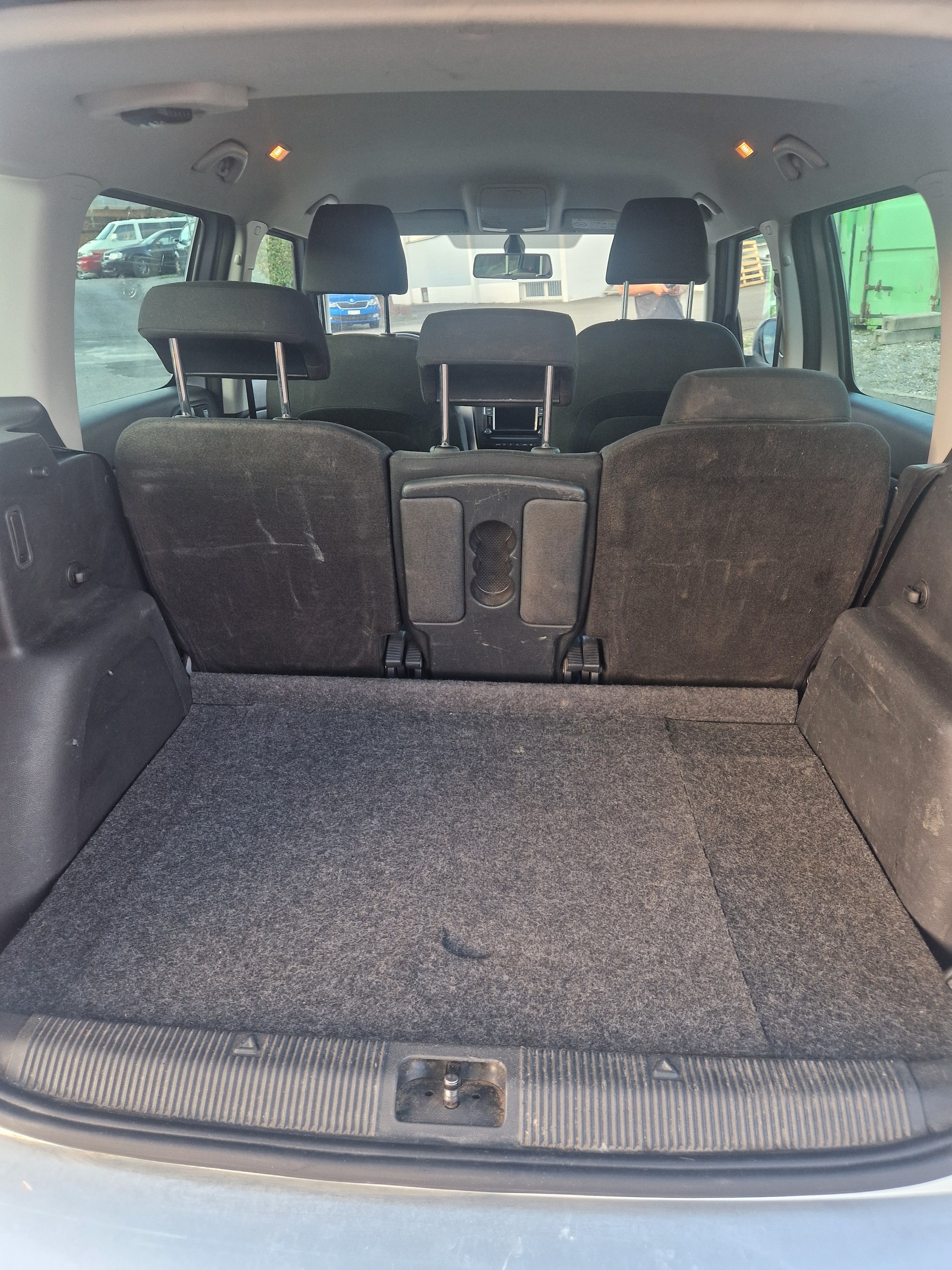 SKODA Yeti 2.0 TDI Outdoor Swiss Joy 4x4 DSG-image-12