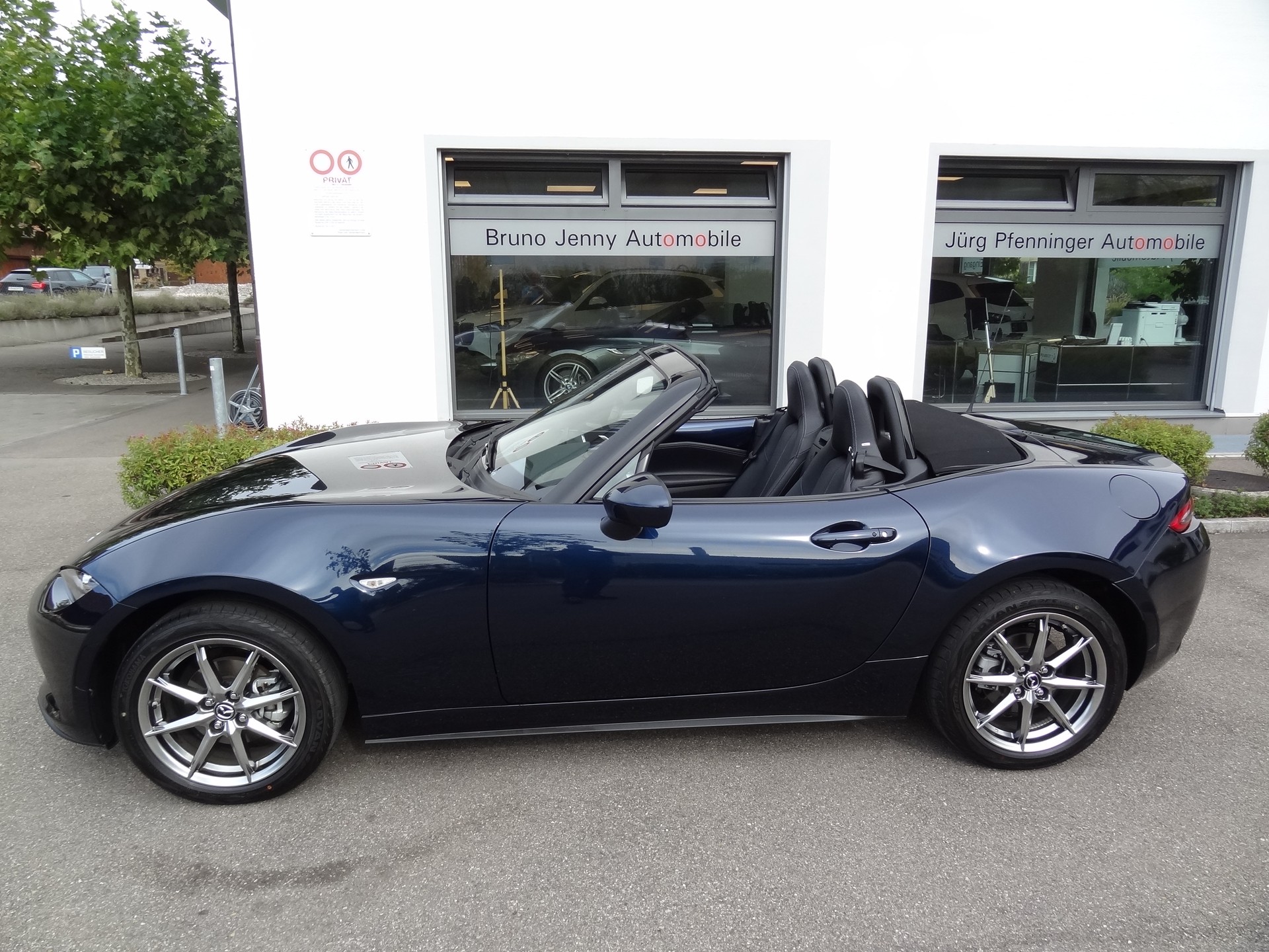 MAZDA MX-5 Skyactiv-G 132 Exclusive-line-image-2