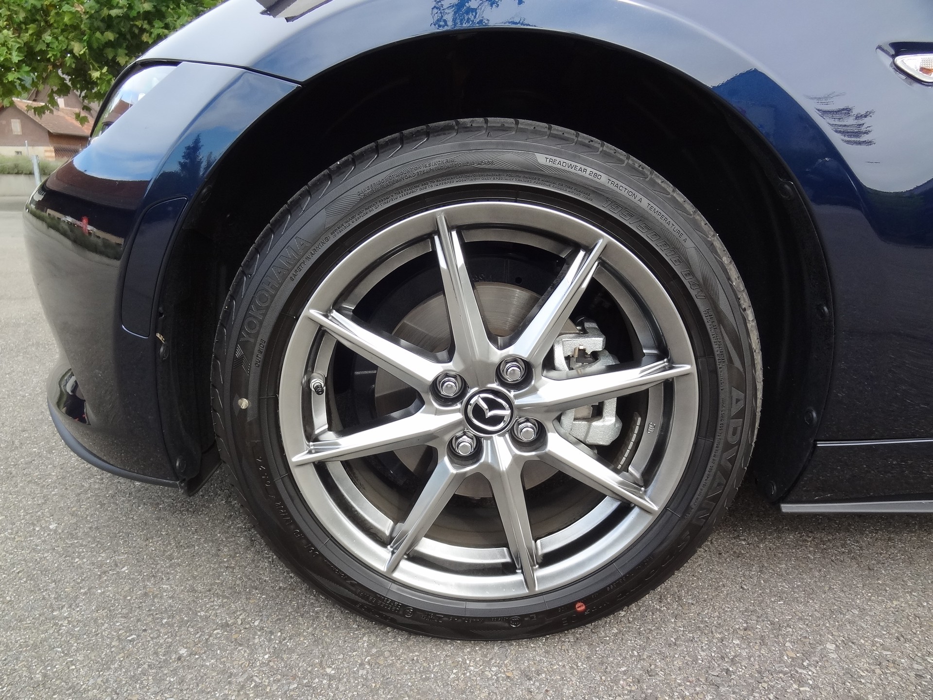 MAZDA MX-5 Skyactiv-G 132 Exclusive-line-image-1