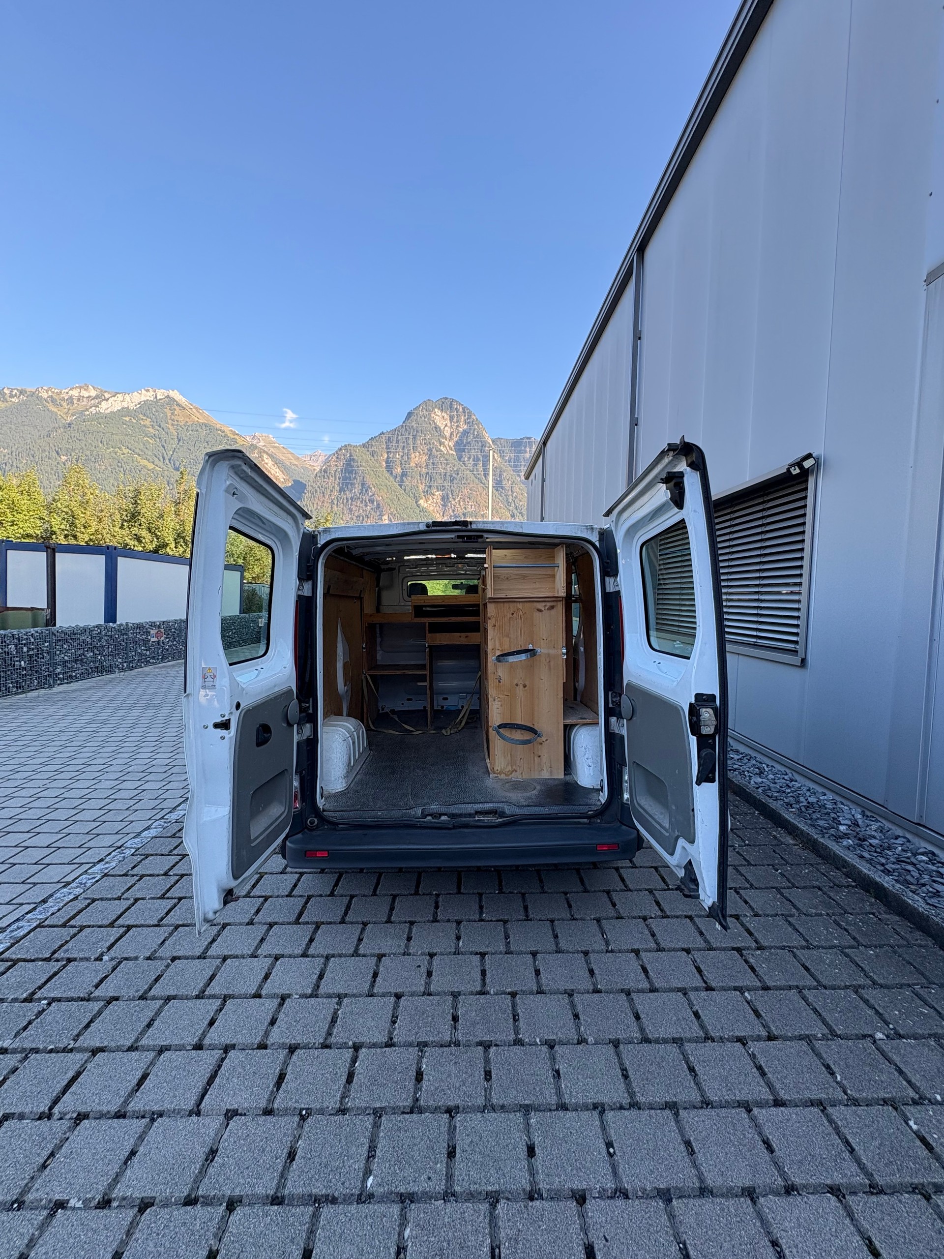 OPEL Vivaro 2.0 CDTI 2.7t L1H1-image-11