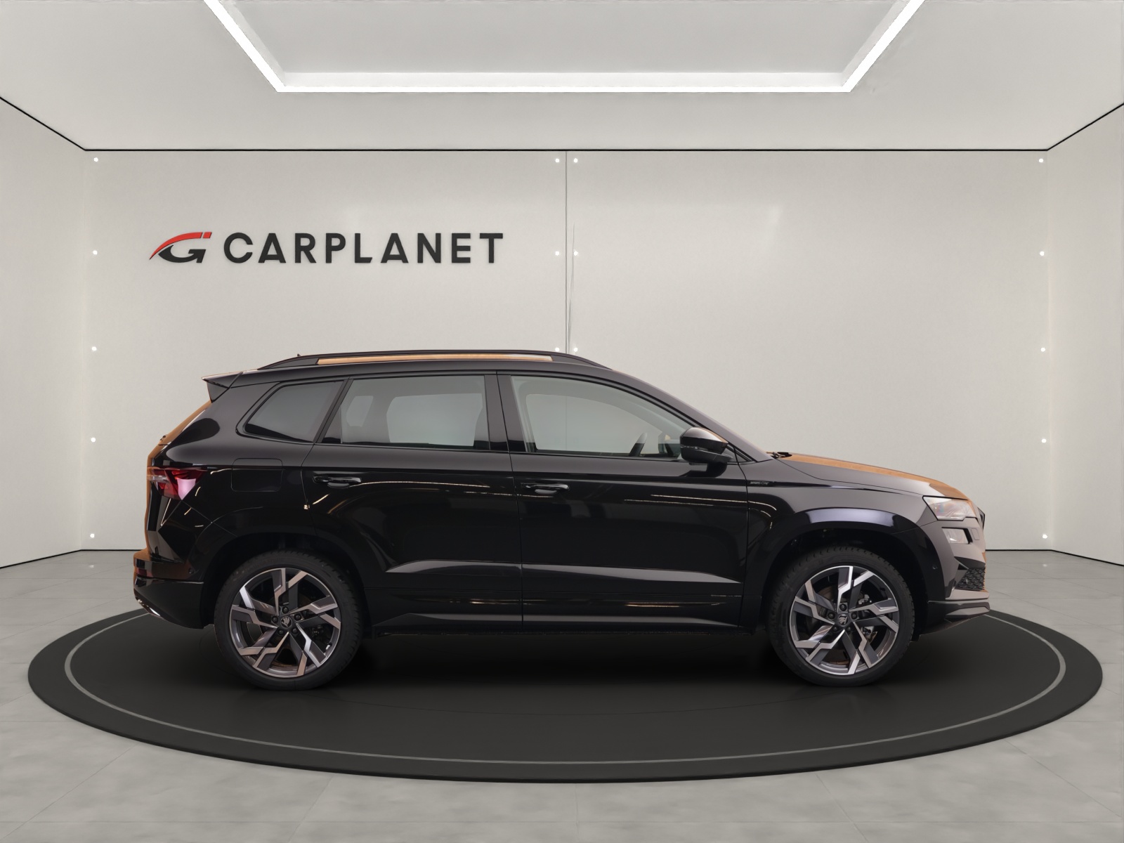 SKODA Karoq 2.0 TSI SportLine 4x4 DSG 190PS *inkl. AHK*-image-1
