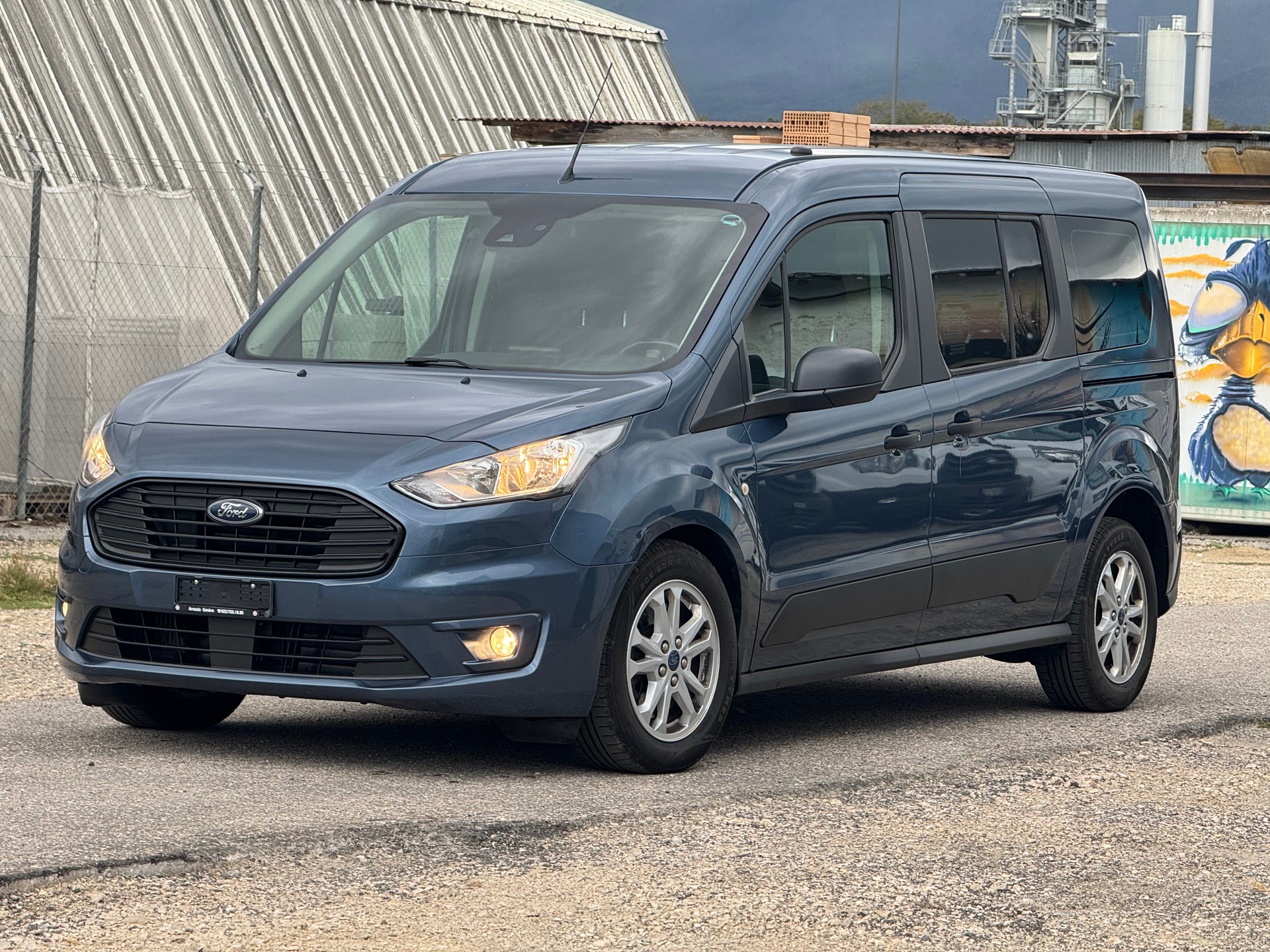 FORD Grand Tourneo Connect 1.5 EcoBlue Trend Automat-image-0