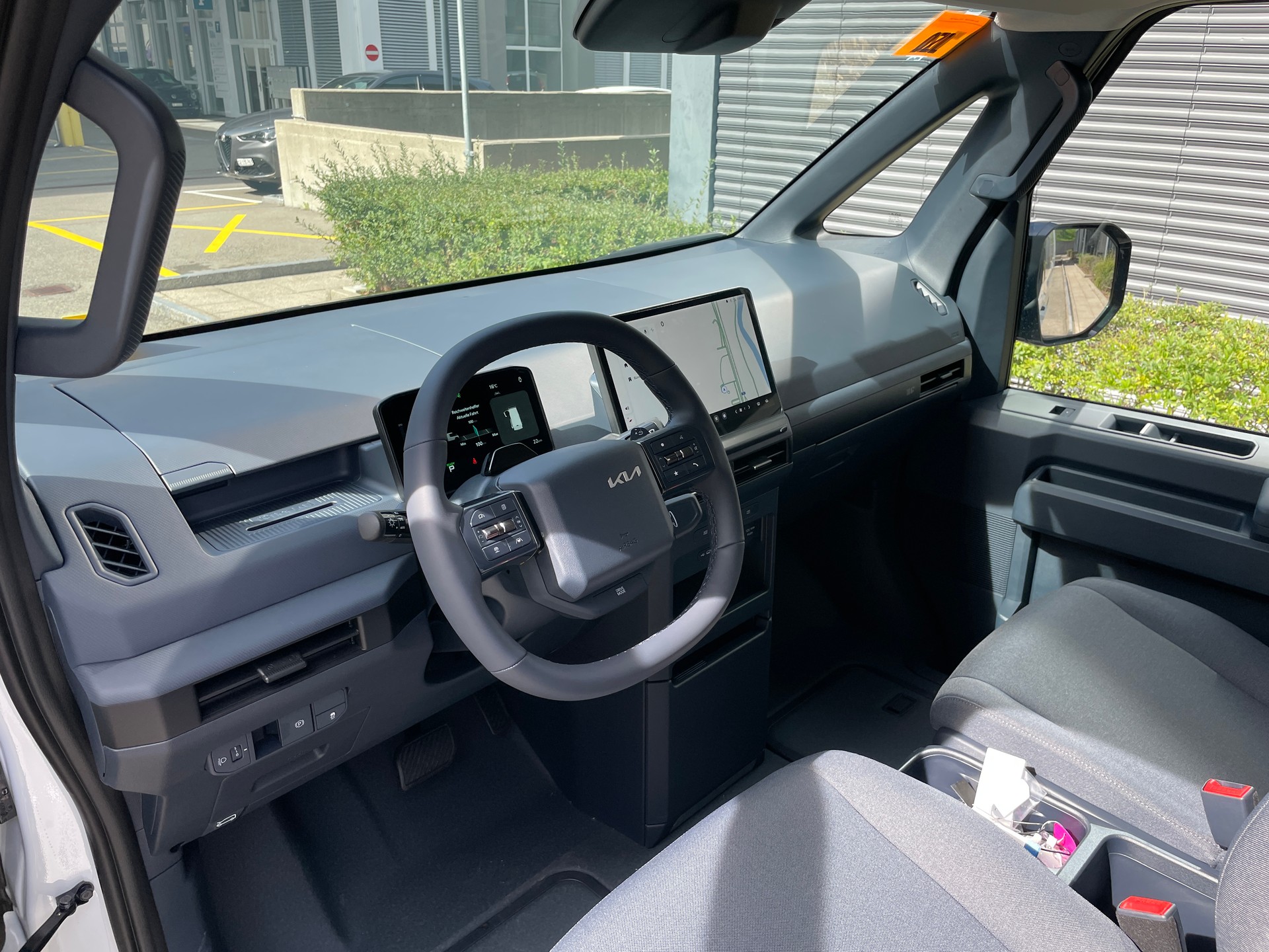 KIA PV5 Cargo 71.2 kWh Plus L2H1 mit 2-Schiebetüren und Wärmepumpe-image-10