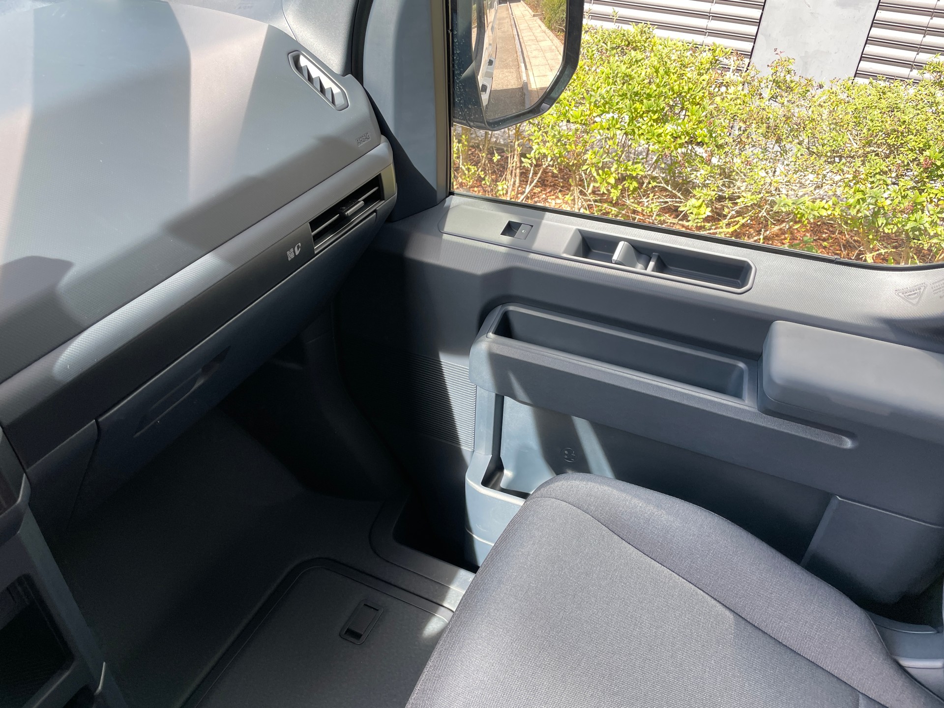 KIA PV5 Cargo 71.2 kWh Plus L2H1 mit 2-Schiebetüren und Wärmepumpe-image-20
