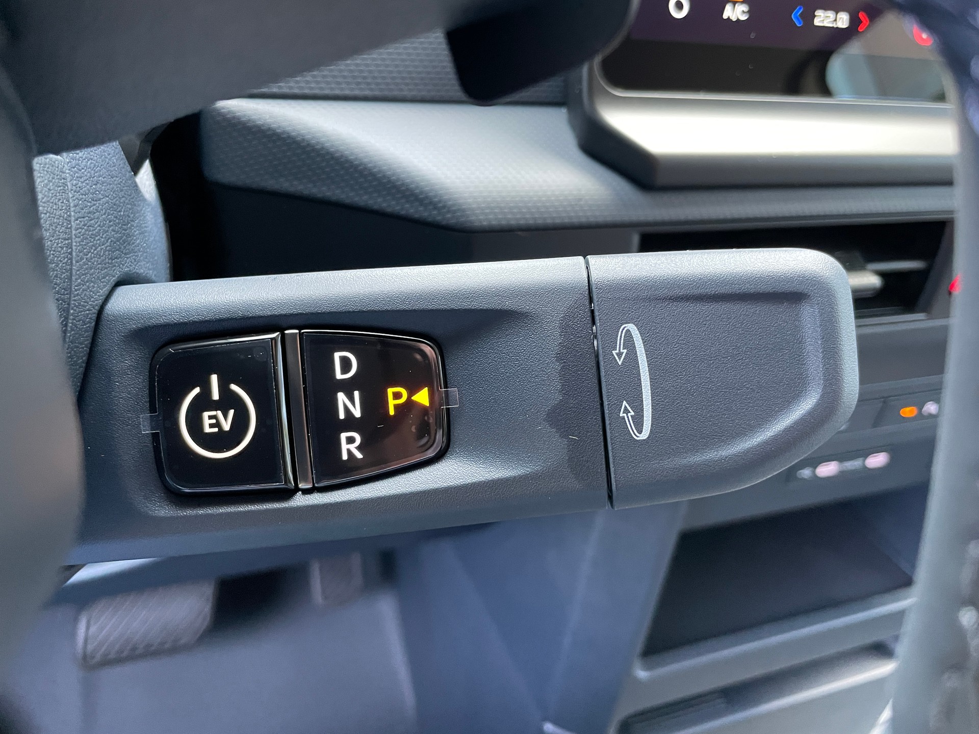 KIA PV5 Cargo 71.2 kWh Plus L2H1 mit 2-Schiebetüren und Wärmepumpe-image-15
