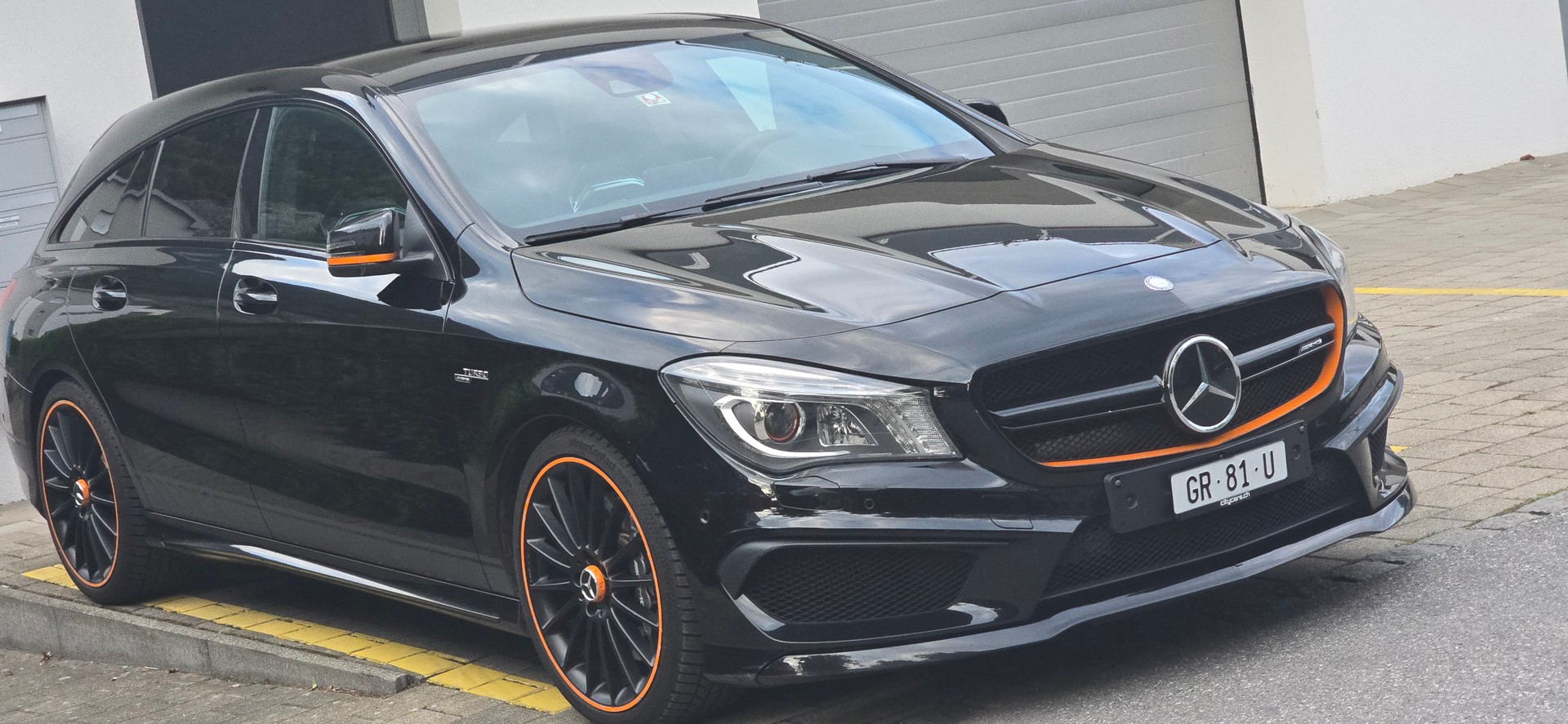 MERCEDES-BENZ CLA Shooting Brake 45 AMG 4Matic Speedshift-image-0