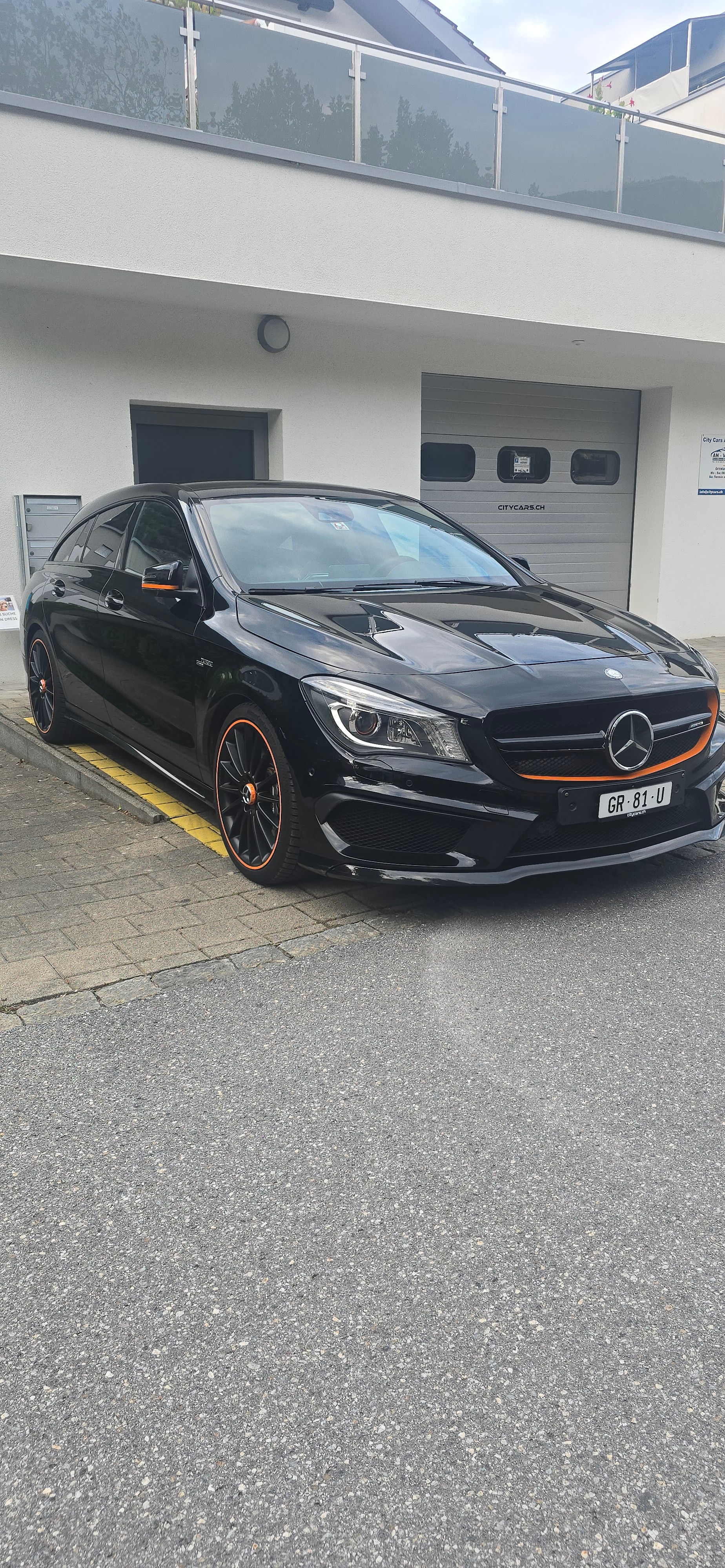 MERCEDES-BENZ CLA Shooting Brake 45 AMG 4Matic Speedshift-image-14