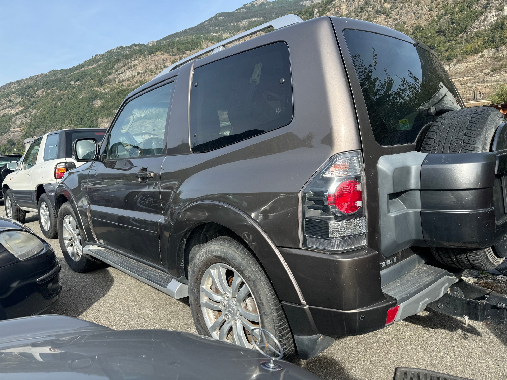 MITSUBISHI Pajero 3.2 DI-D Intense Automatic-image-5