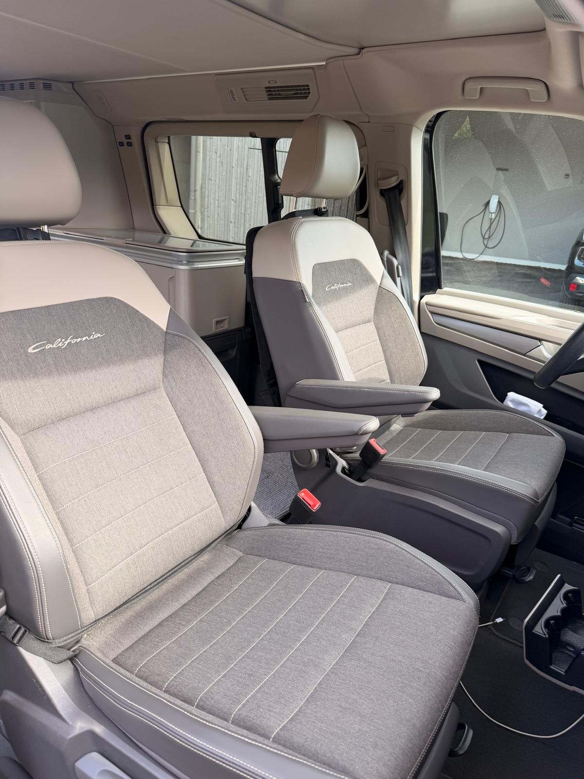 VW 1.5 TSI eHybrid Ocean Liberty DSG-image-4