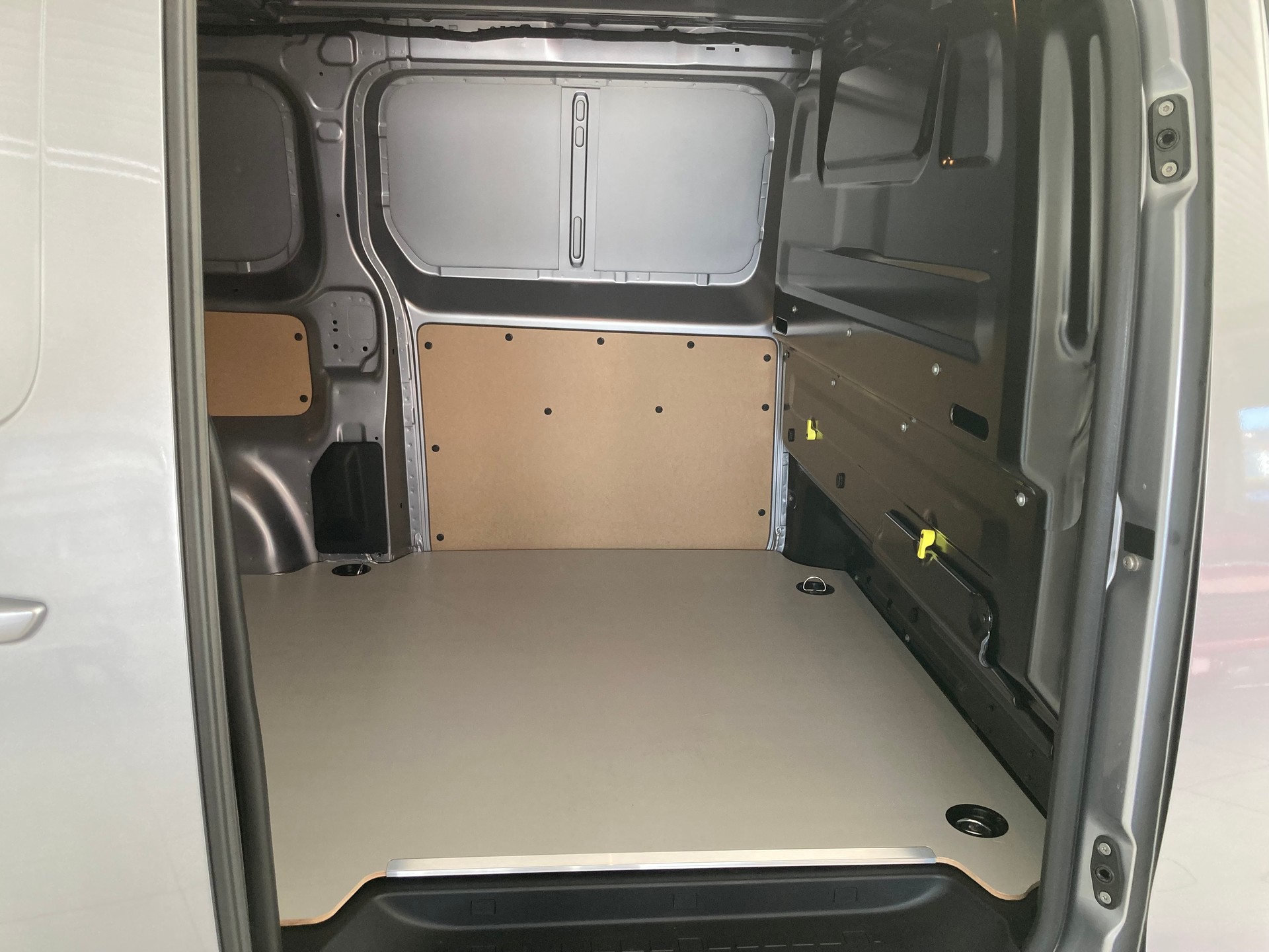 FIAT Scudo 2.0 BlueHDi 177PS VAN L2 Automat-image-10