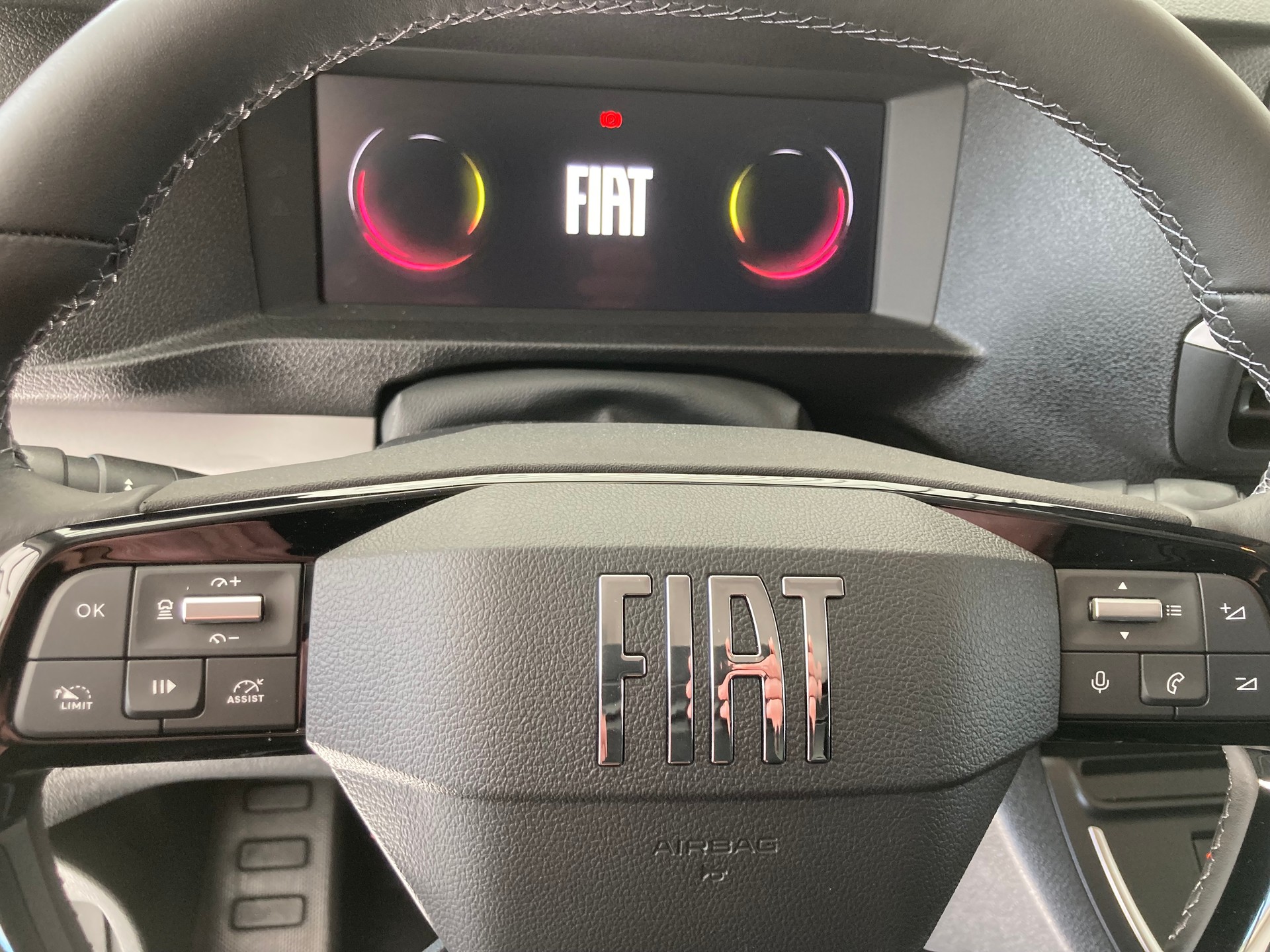 FIAT Scudo 2.0 BlueHDi 177PS VAN L2 Automat-image-13