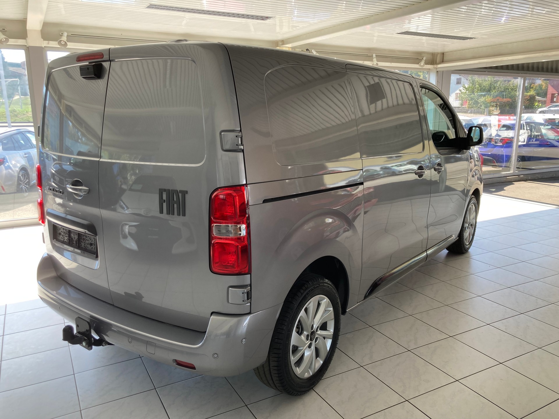FIAT Scudo 2.0 BlueHDi 177PS VAN L2 Automat-image-4