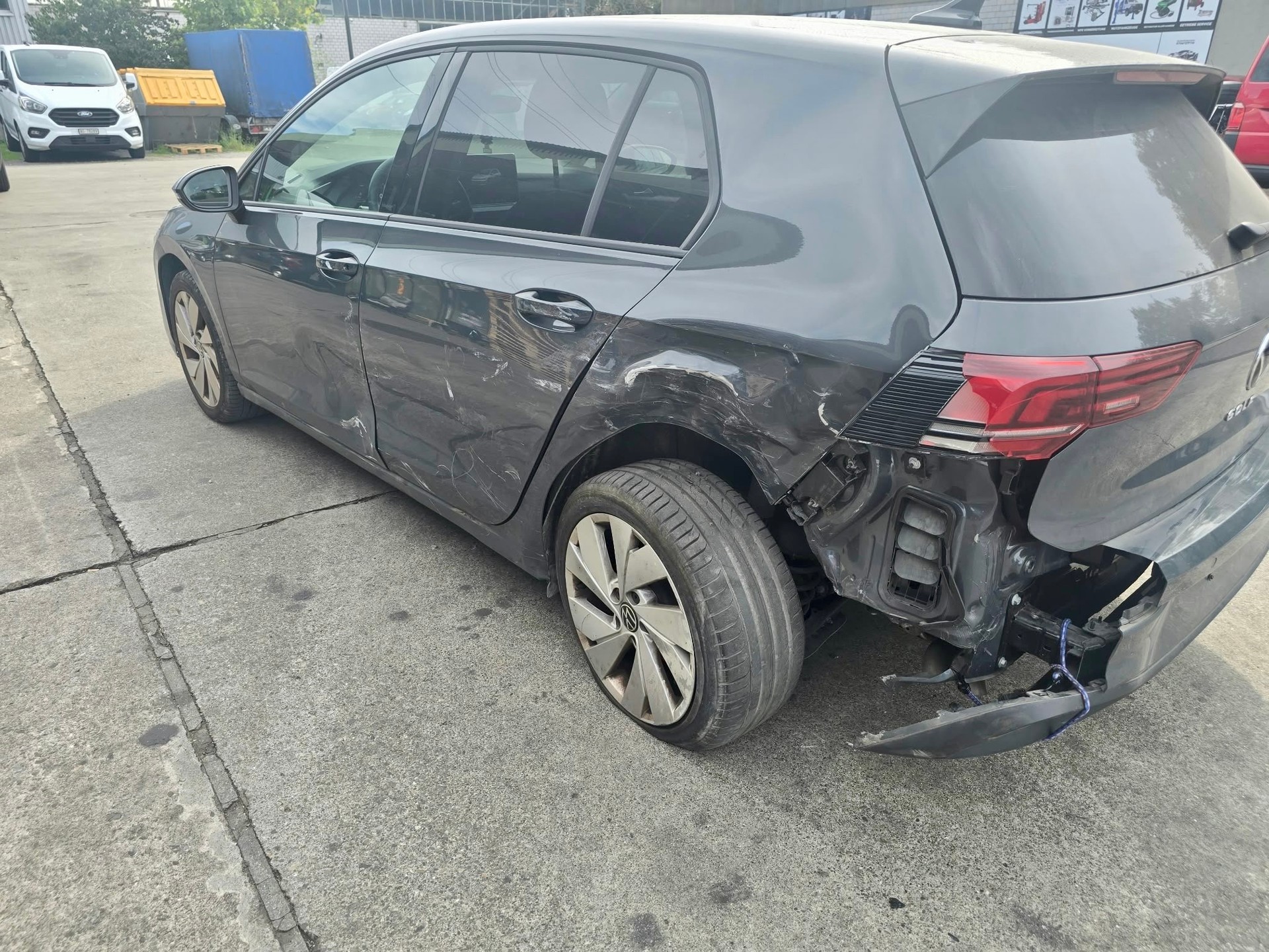 VW Golf 1.5 e TSI mHEV Life DSG-image-3