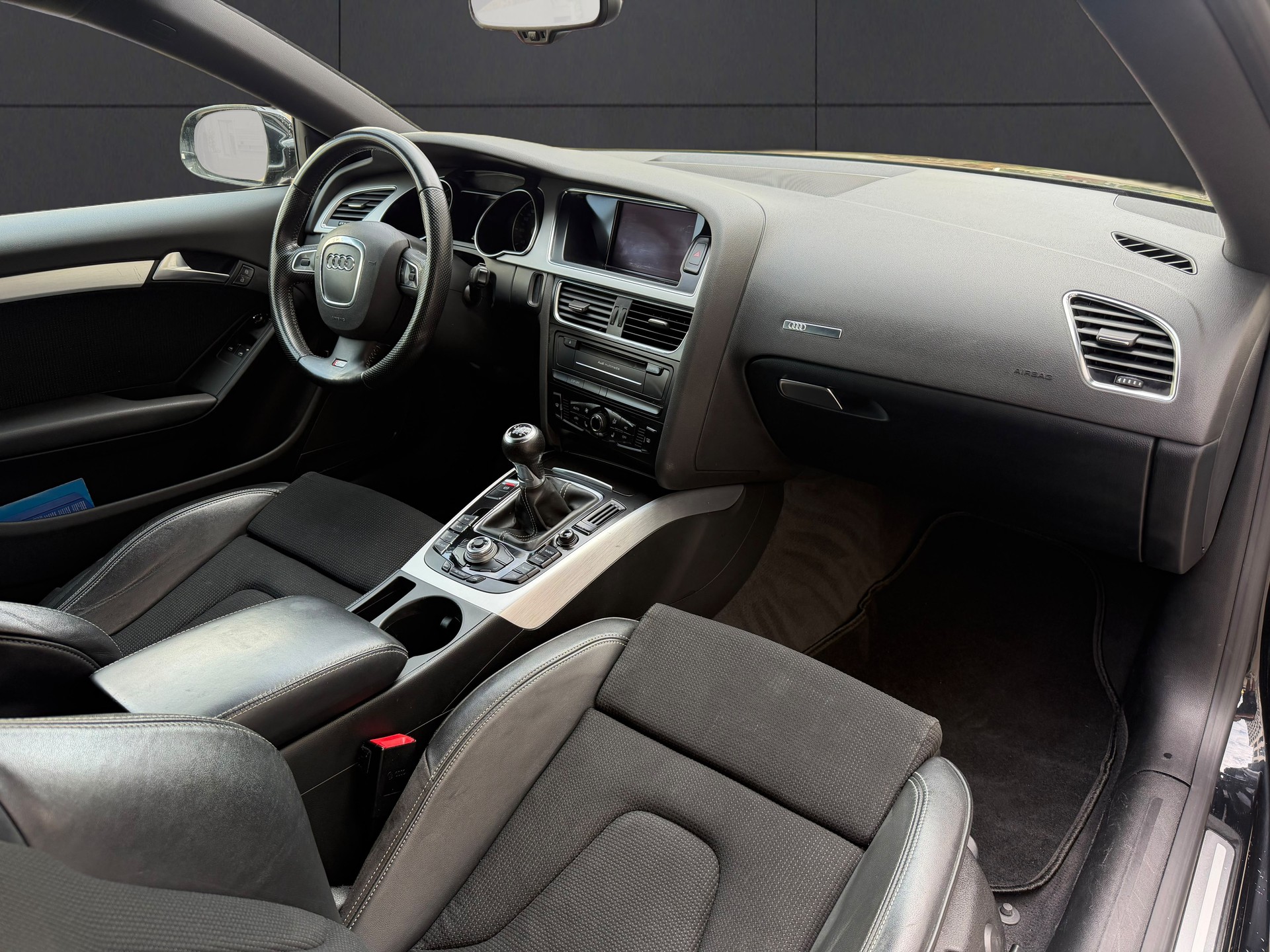 AUDI A5 Coupé 2.0 TFSI-image-11
