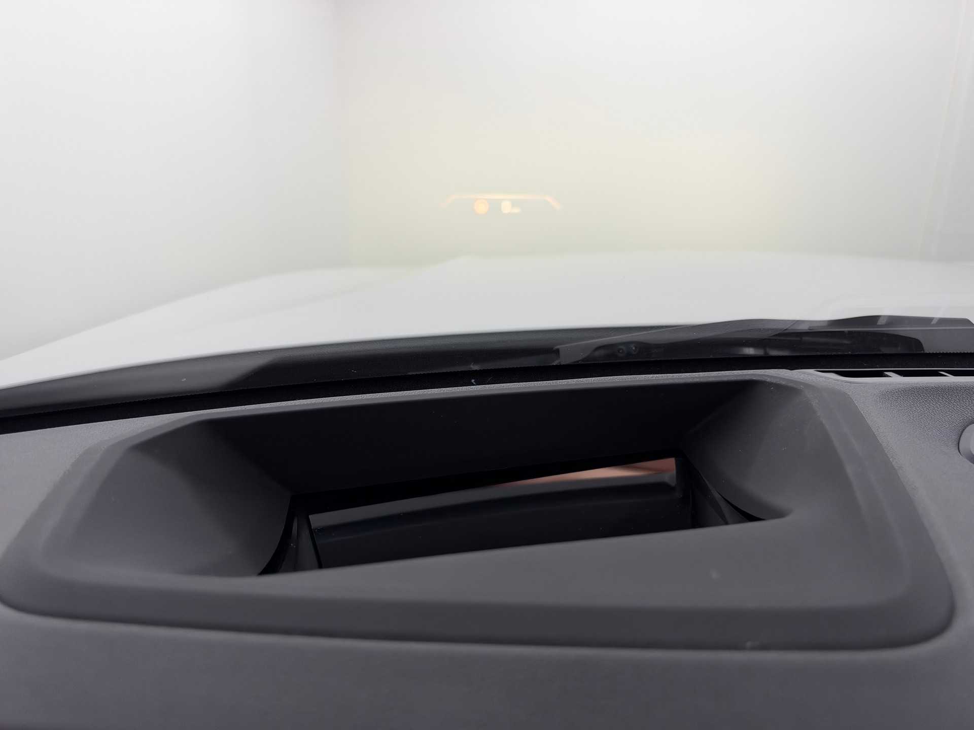 BMW 330e x DriveTouring Steptronic *Facelift*-image-29