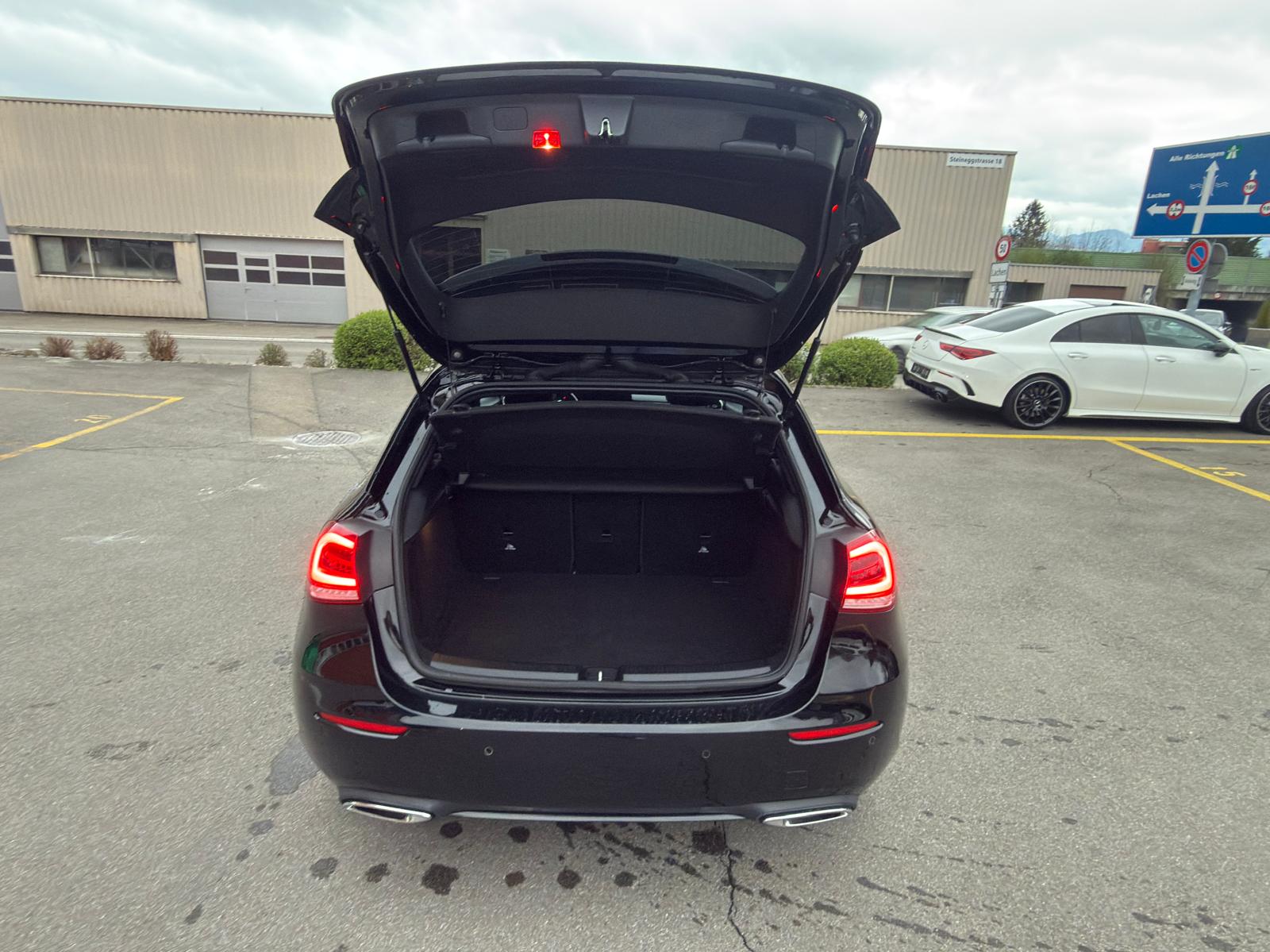 MERCEDES-BENZ A 200 Progressive 7G-DCT-image-11