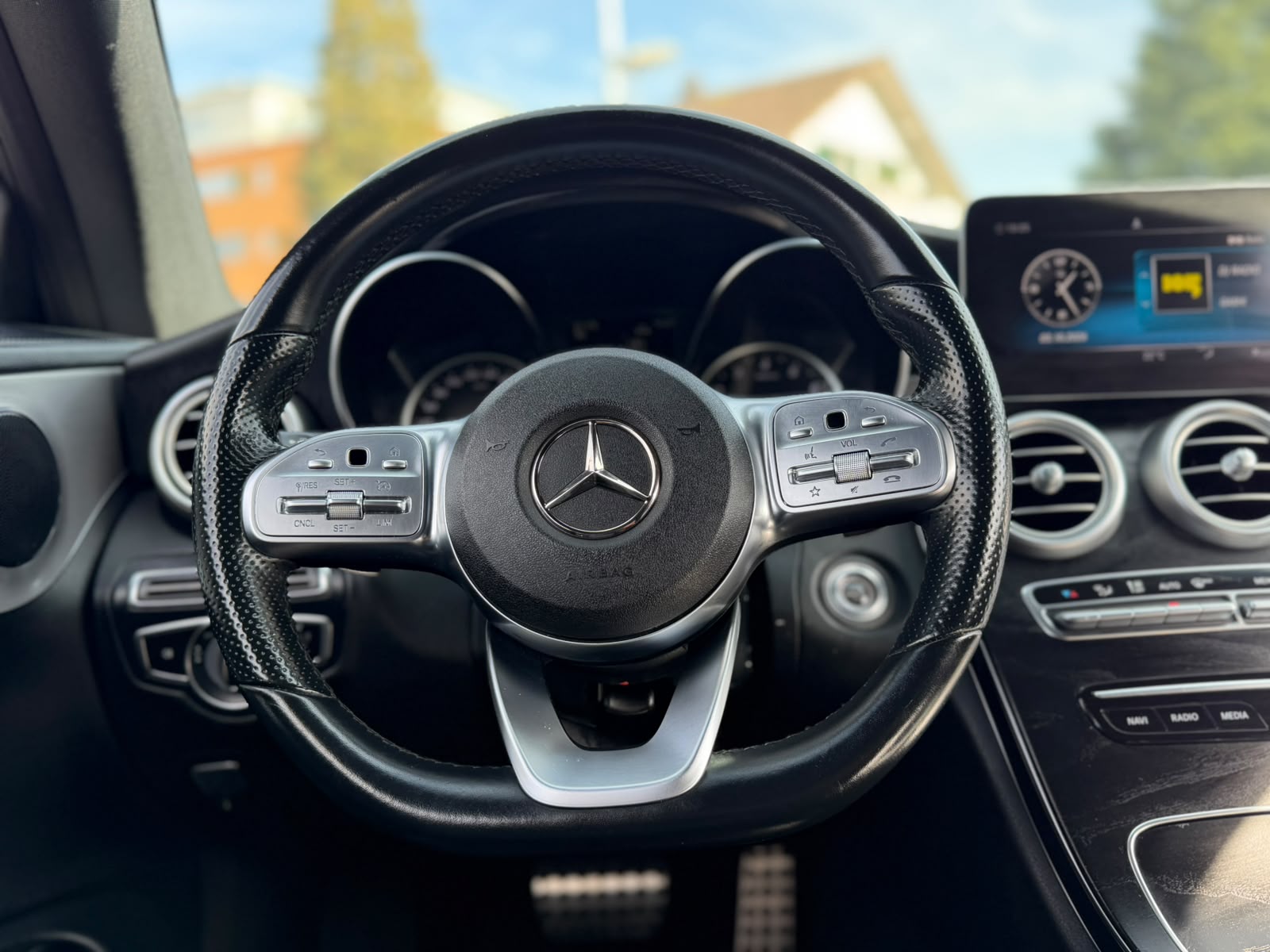 MERCEDES-BENZ C 180 Coupé AMG Line 9G-Tronic (C63 AMG Bodykit) ALL Black Edition-image-7