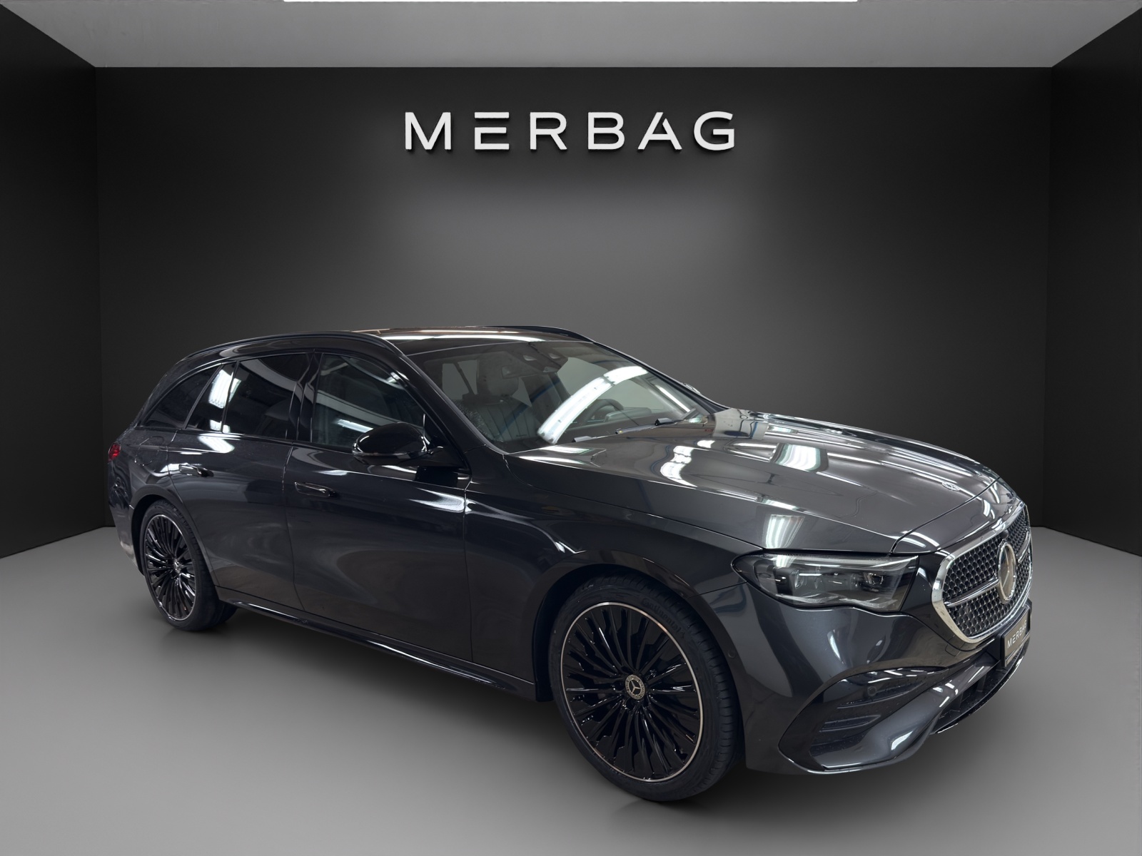 MERCEDES-BENZ E 220 d T 4Matic 9G-Tronic Swiss Star-image-5