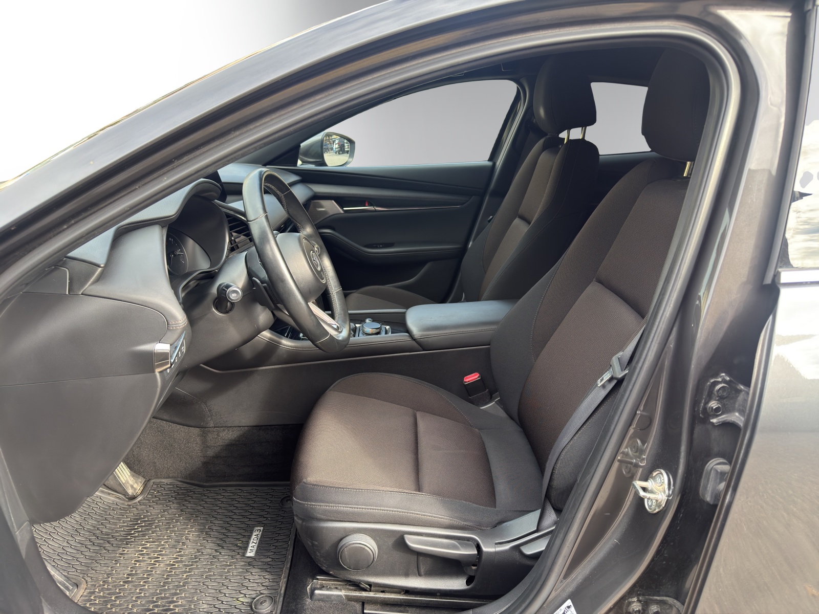 MAZDA 3 HB X MHD 180 Revol AWD-image-6