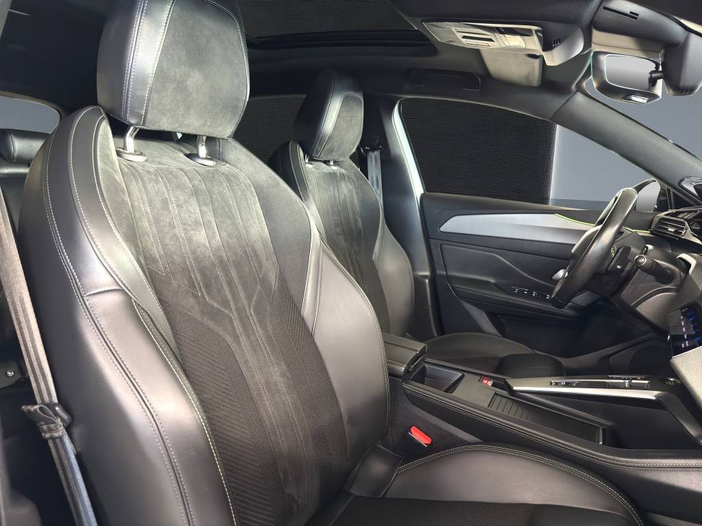 PEUGEOT 308 1.6 PHEV 225 GT Pack-image-10