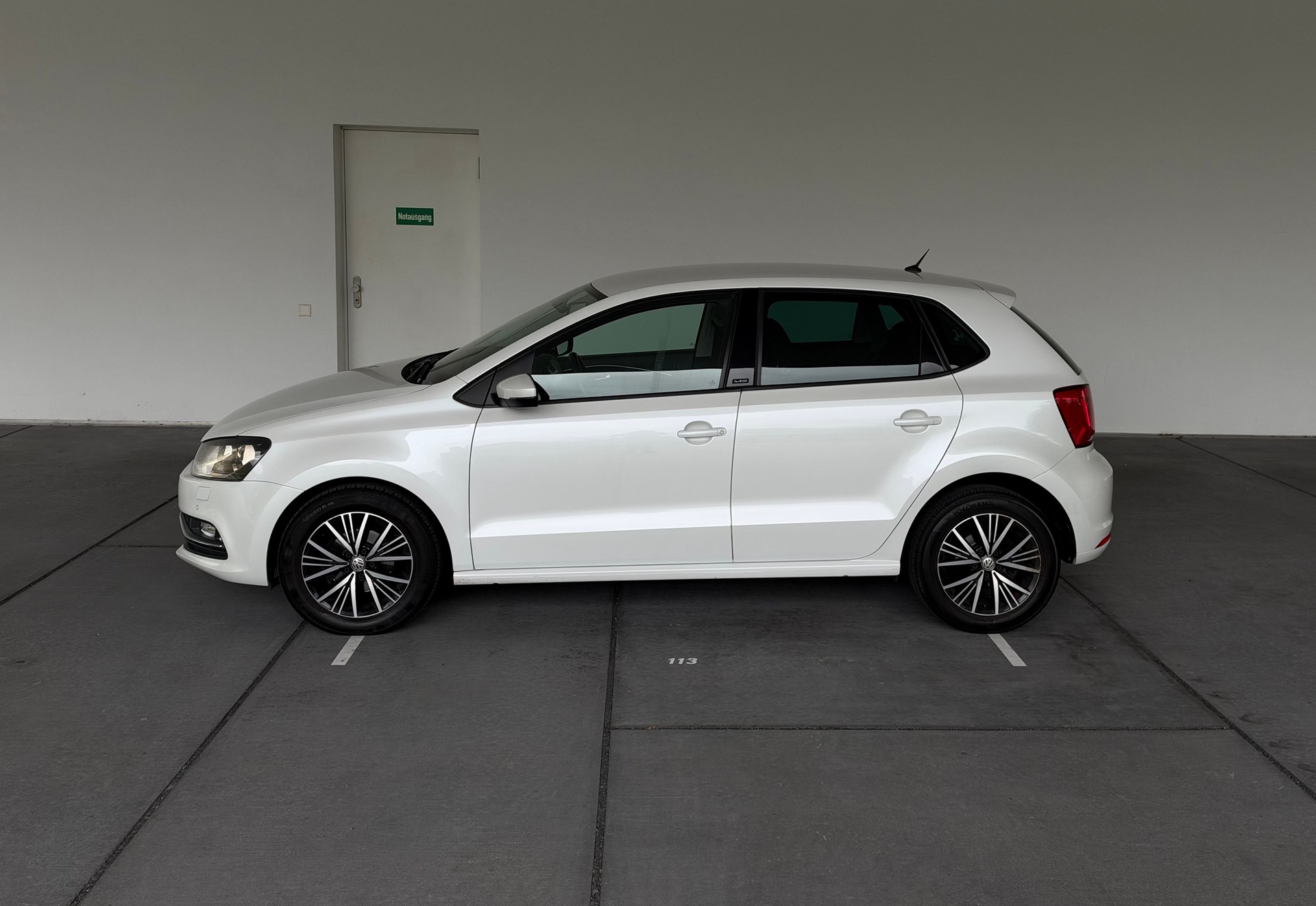 VW Polo 1.2 TSI BMT Allstar DSG-showroom-element-1