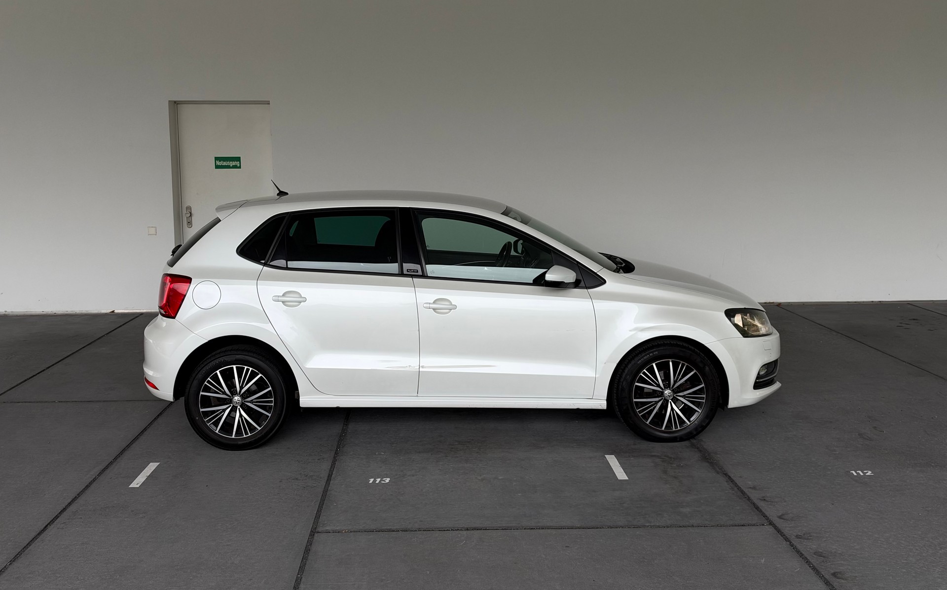 VW Polo 1.2 TSI BMT Allstar DSG-image-4
