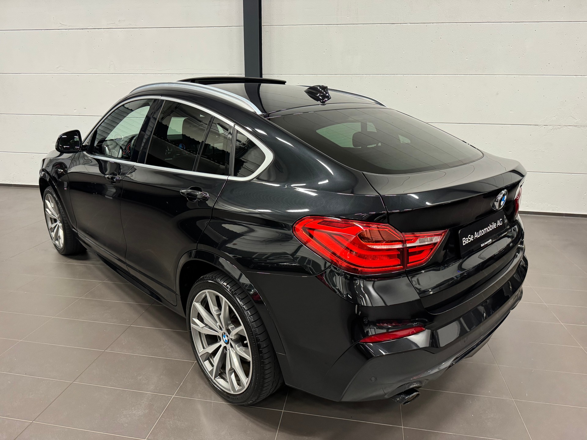 BMW X4 M 40i Steptronic-image-13
