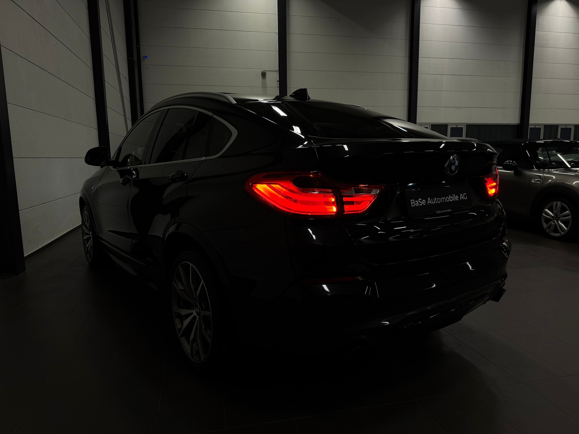 BMW X4 M 40i Steptronic-image-15