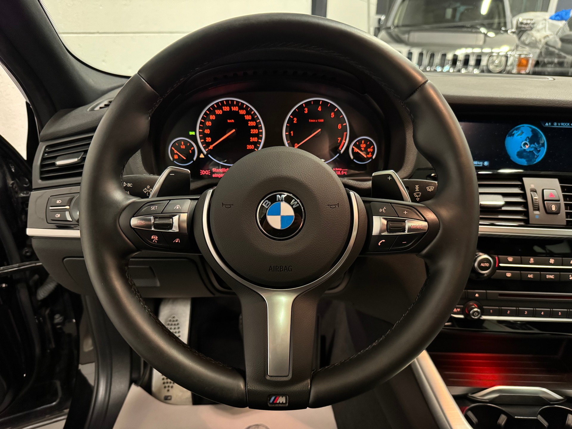 BMW X4 M 40i Steptronic-image-24