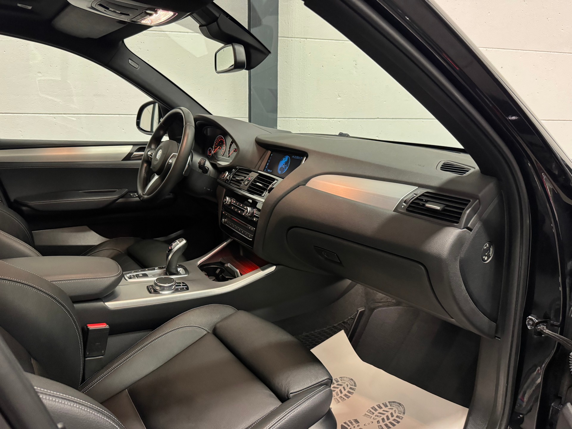 BMW X4 M 40i Steptronic-image-19