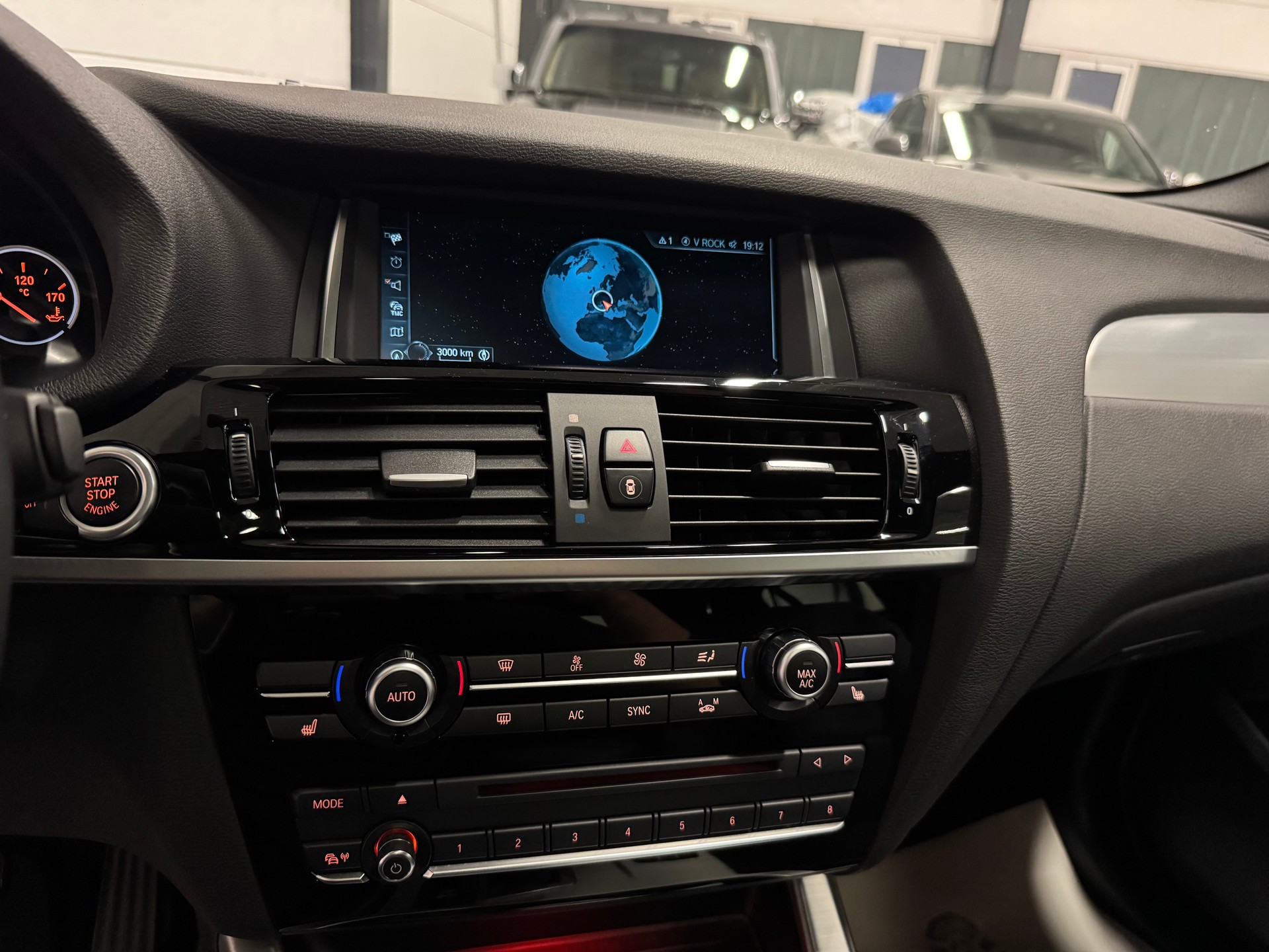 BMW X4 M 40i Steptronic-image-25