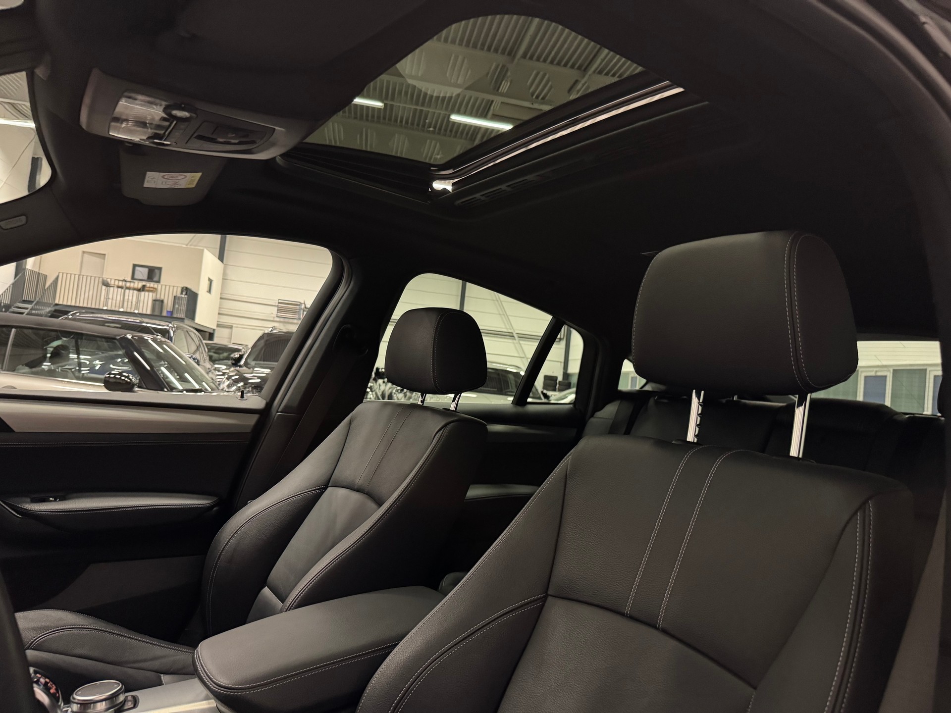 BMW X4 M 40i Steptronic-image-18
