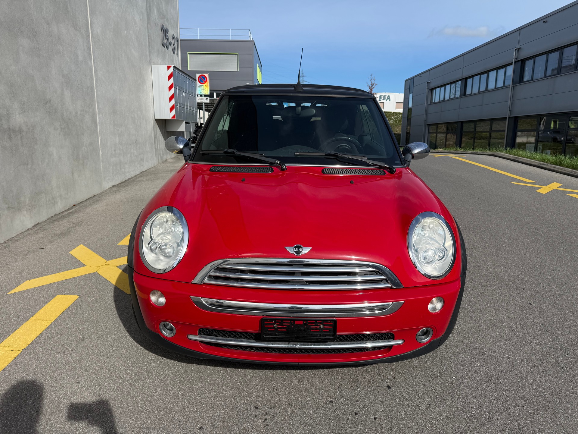 MINI Mini cooper Cabriolet-image-1