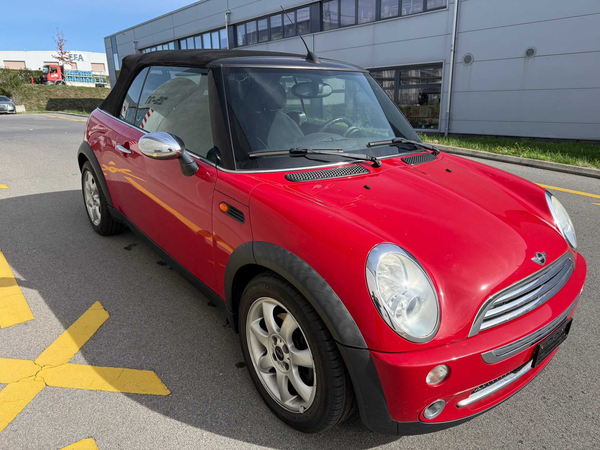 MINI Mini cooper Cabriolet-image-2