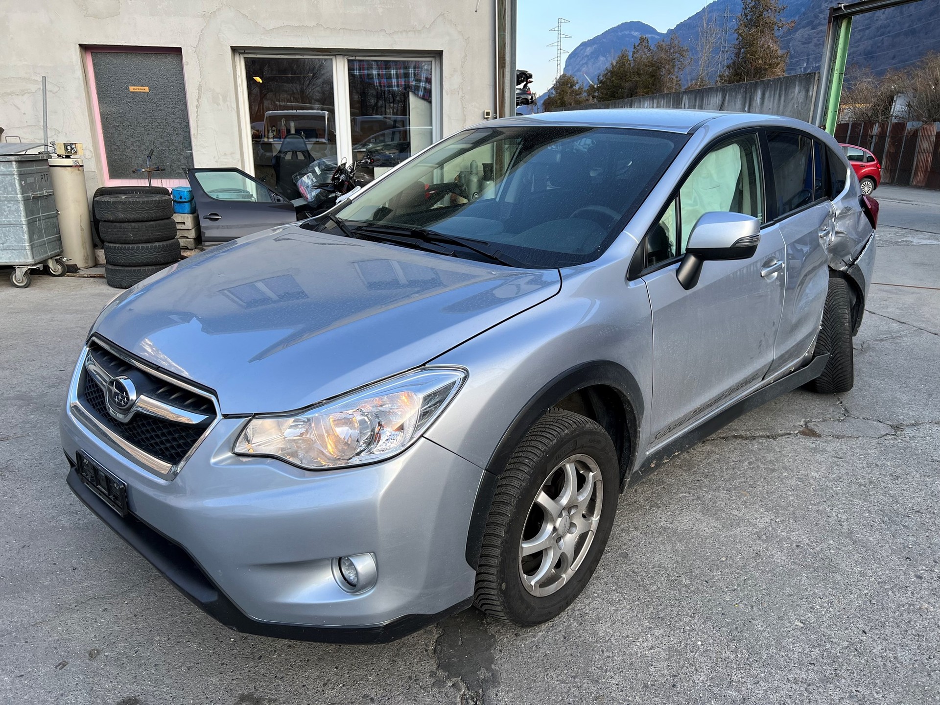 SUBARU XV 1.6 Swiss One AWD CVT-image-0