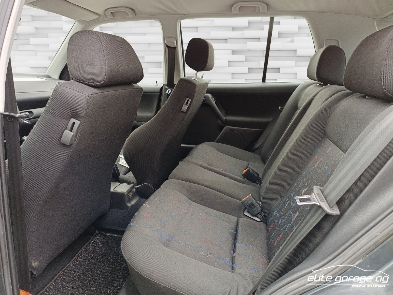 VW Golf 2900 VR6 syncro-image-13