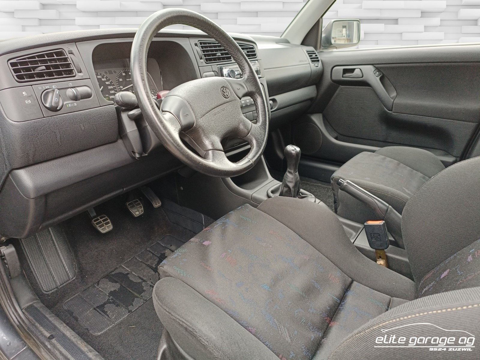 VW Golf 2900 VR6 syncro-image-8