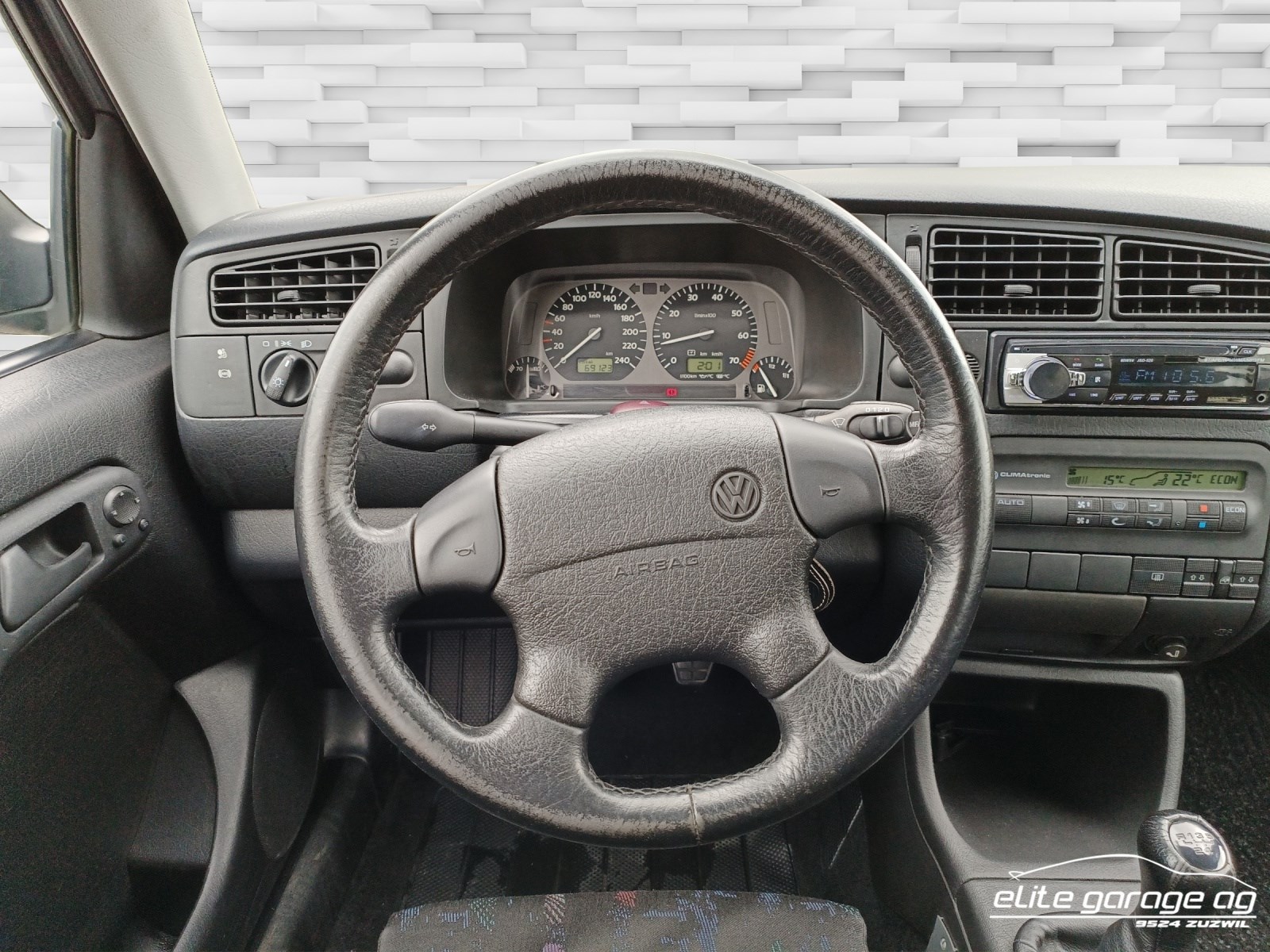 VW Golf 2900 VR6 syncro-image-9