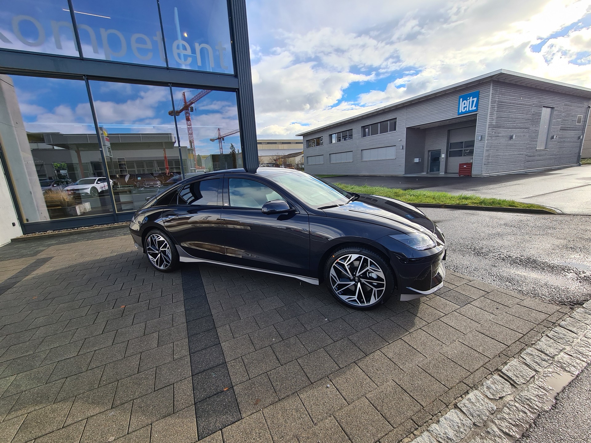 HYUNDAI Ioniq 6 77kWh Launch Edition 4WD-image-2