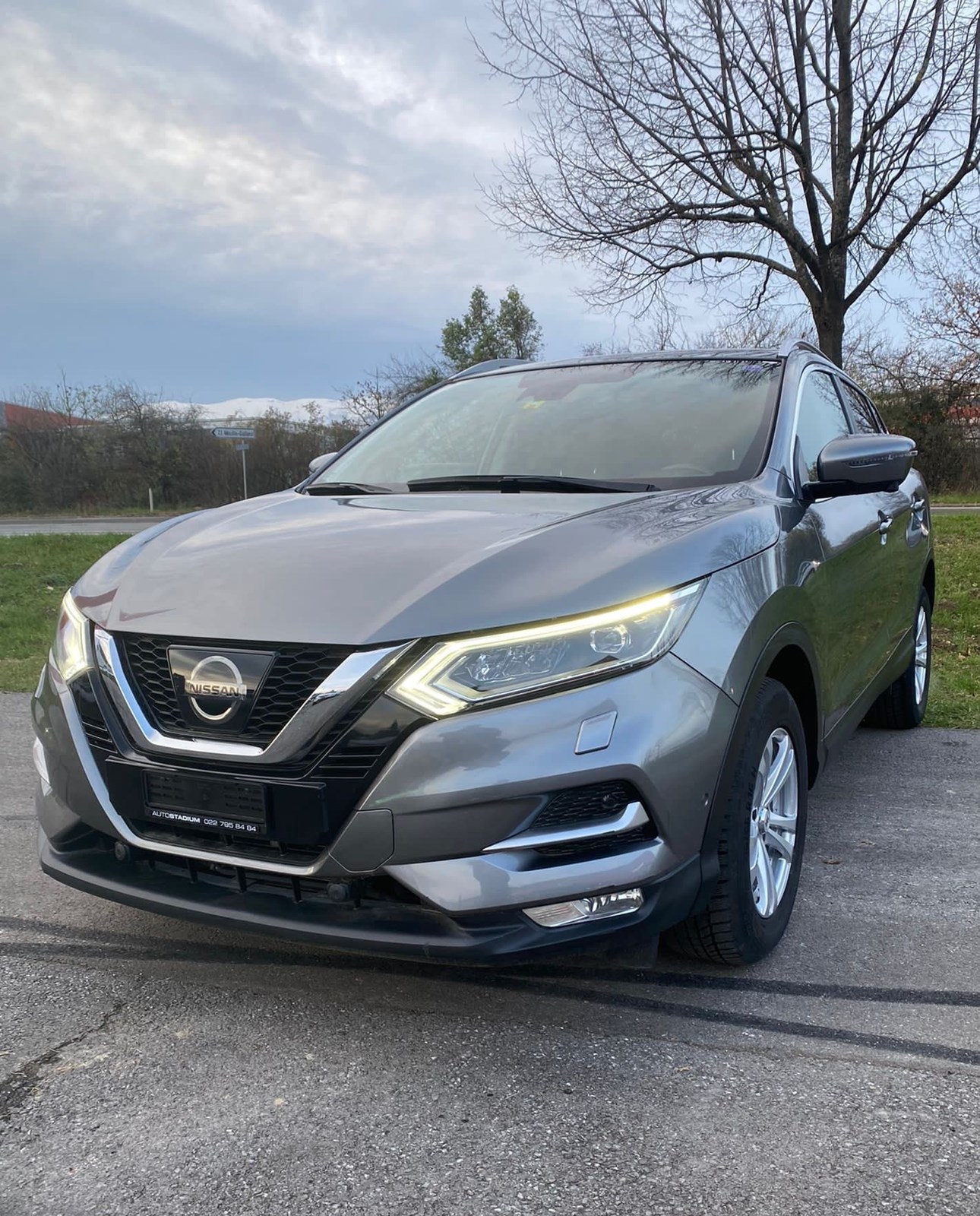 NISSAN Qashqai 1.2 DIG-T acenta Xtronic CVT-image-0