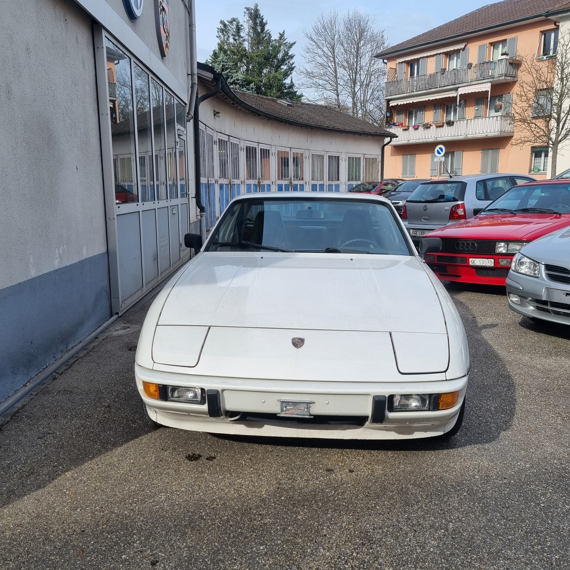 PORSCHE 924-image-0