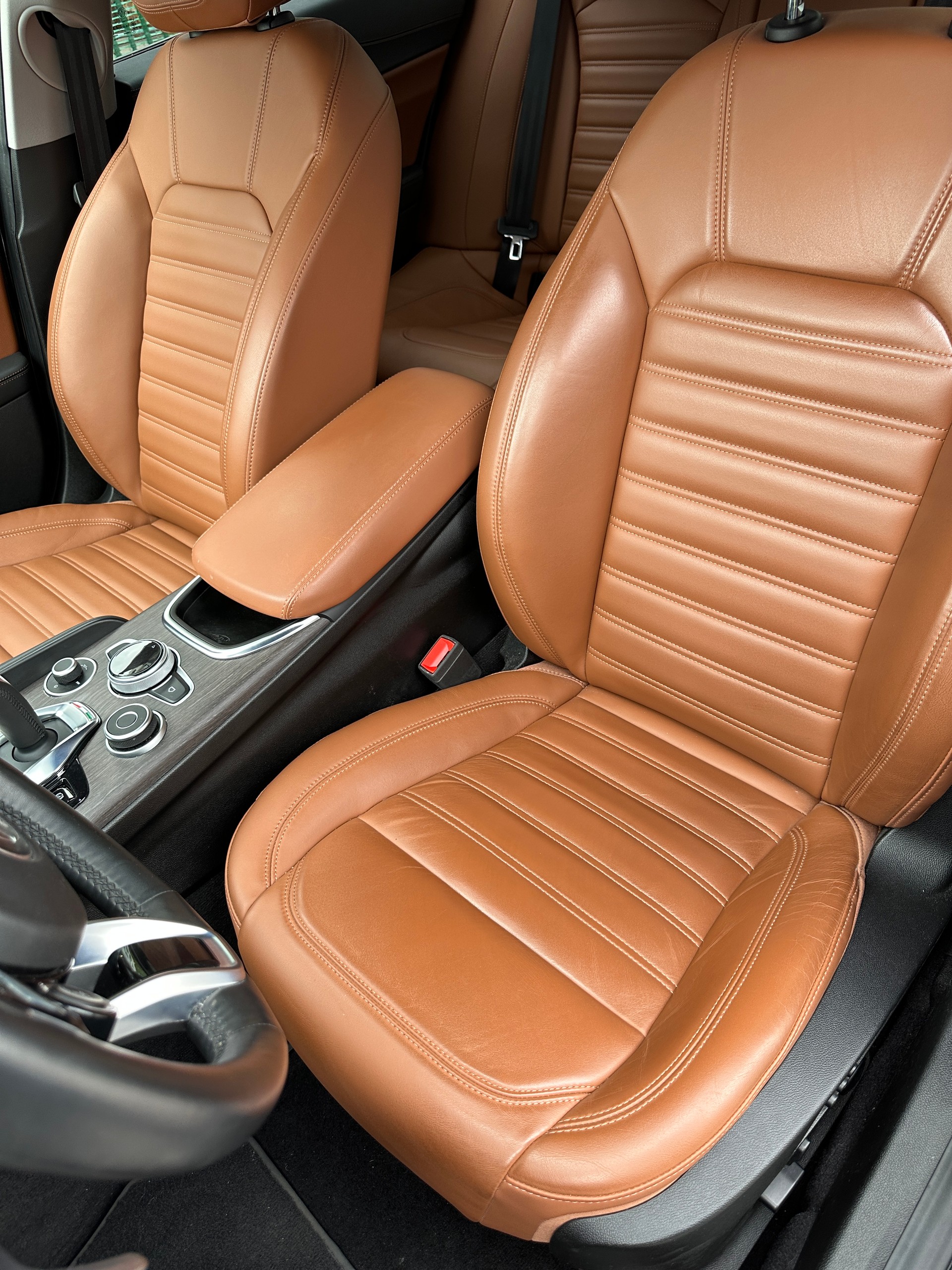 ALFA ROMEO Giulia 2.0 Ti 200 CV-image-15