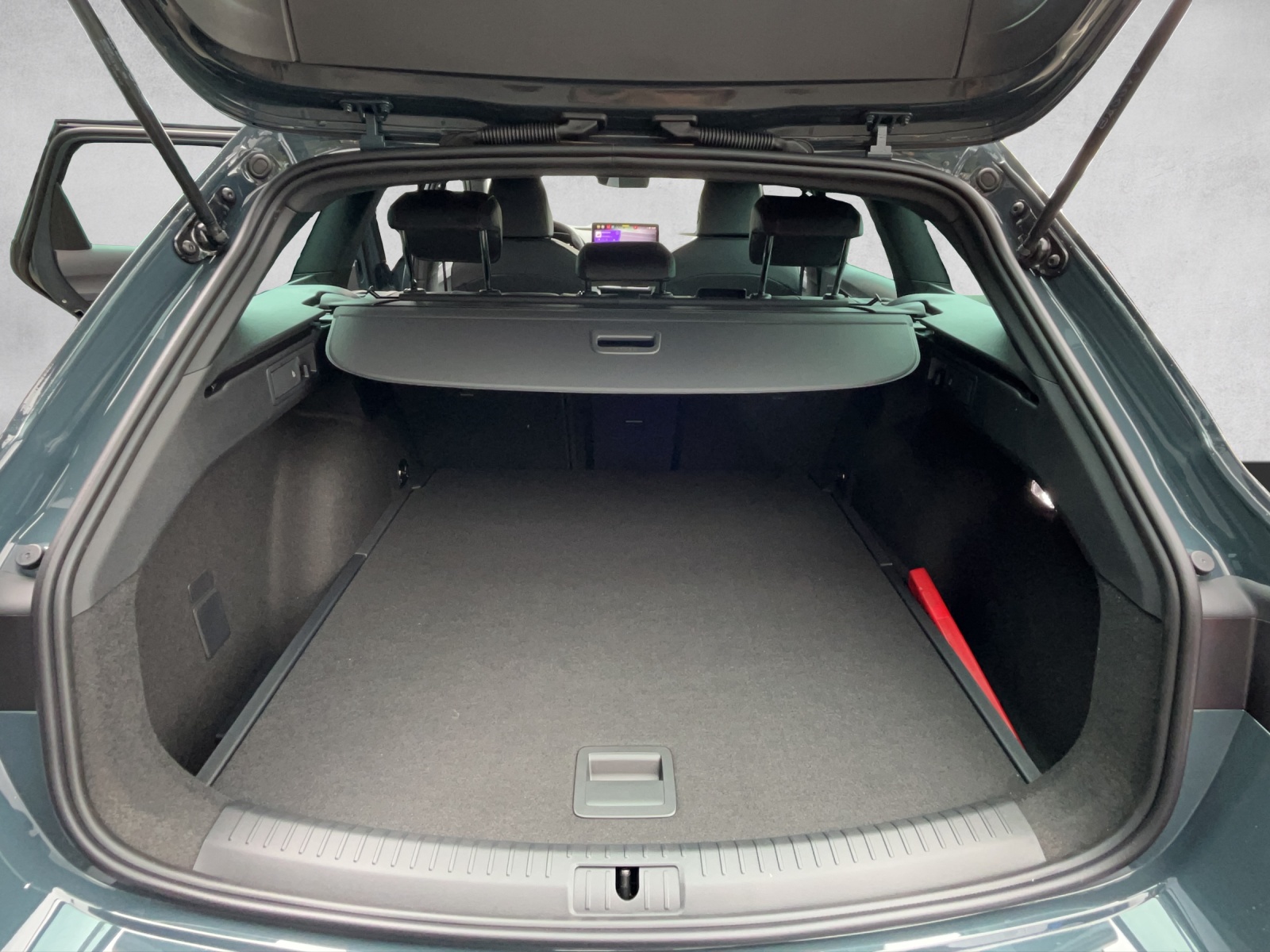 SEAT Leon ST 1.5 eTSI mHEV DSG Move FR-image-10